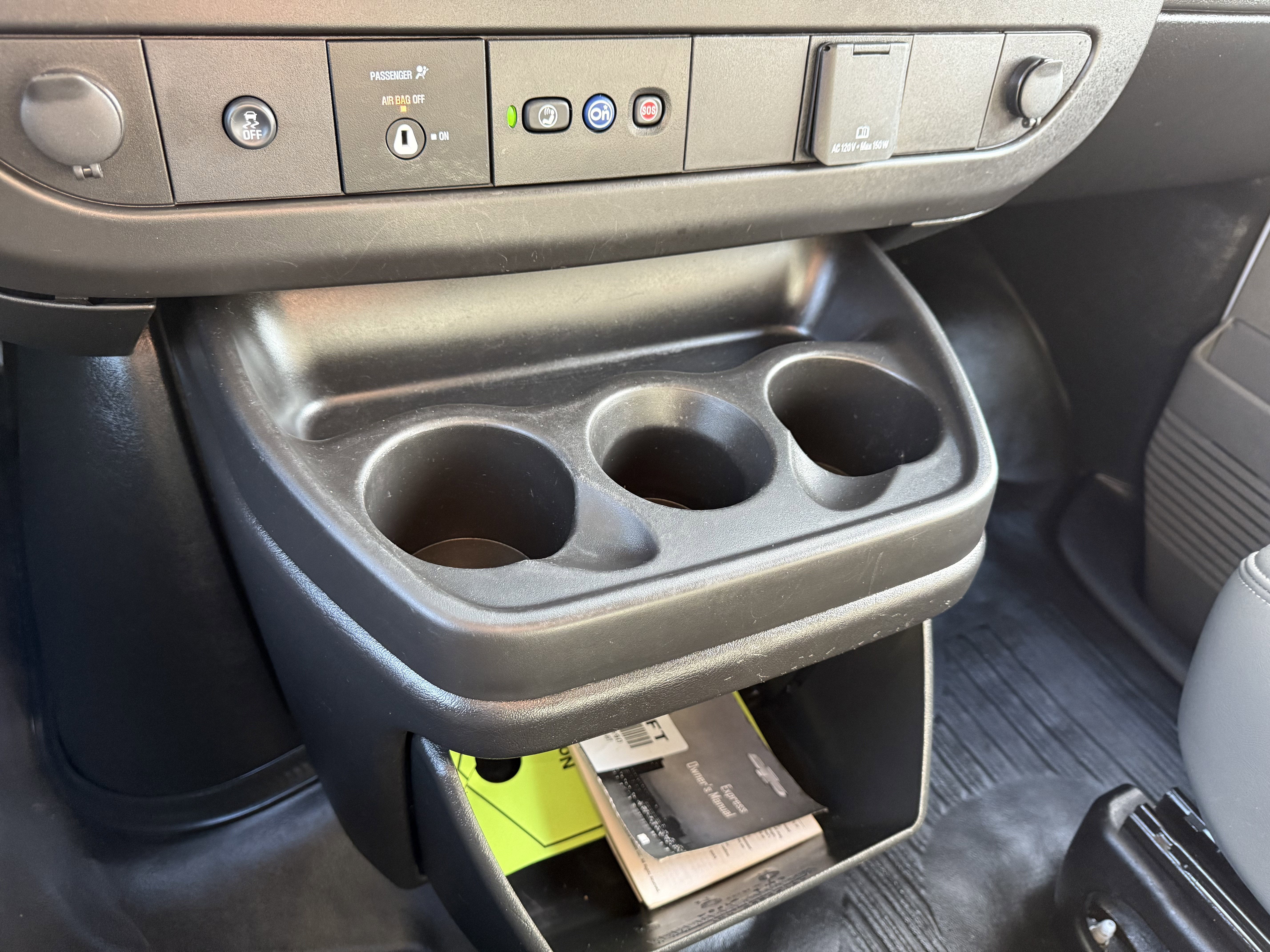 2022 Chevrolet Express Cargo 2500 WT