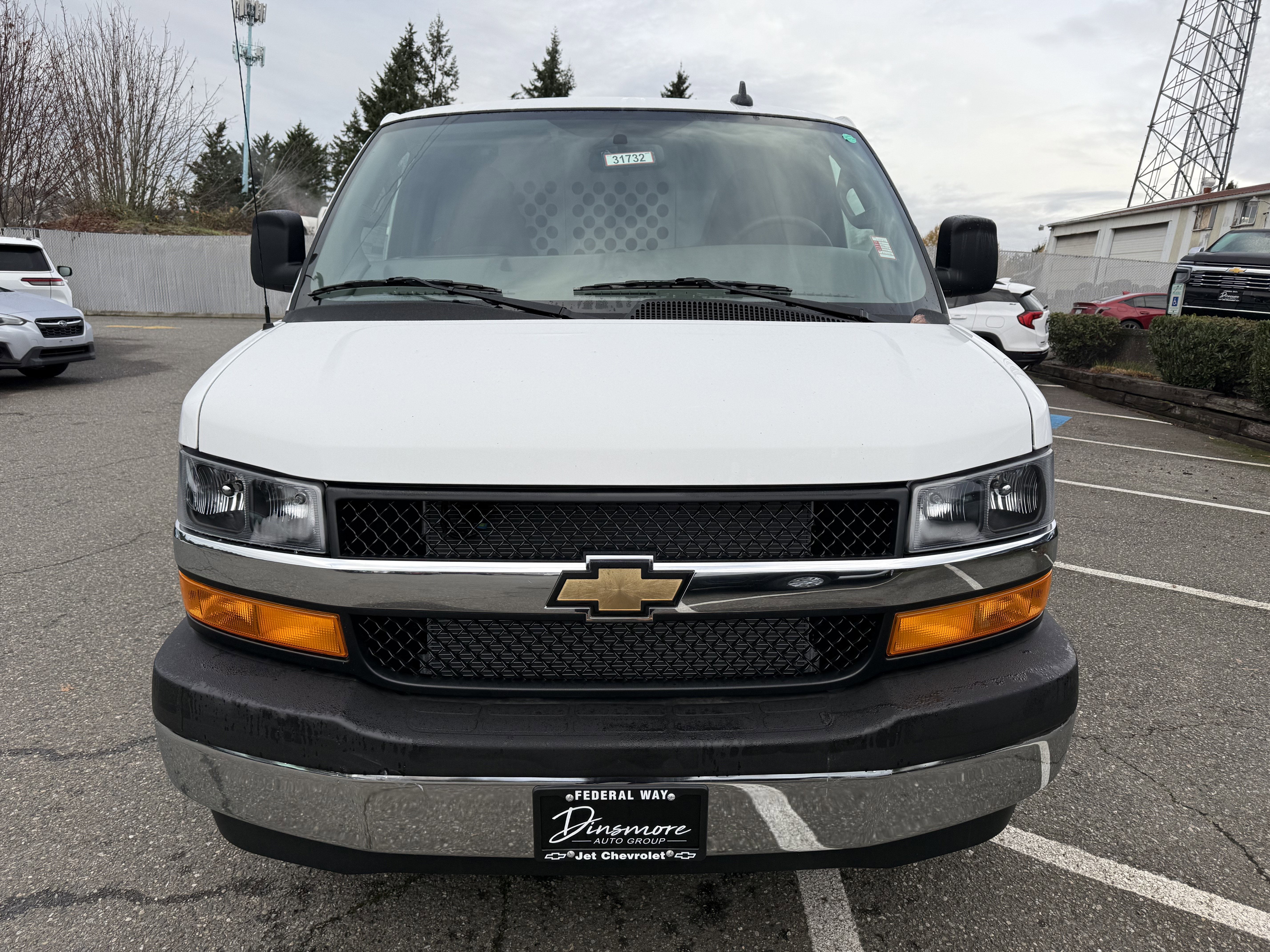 2025 Chevrolet Express Cargo 2500 WT