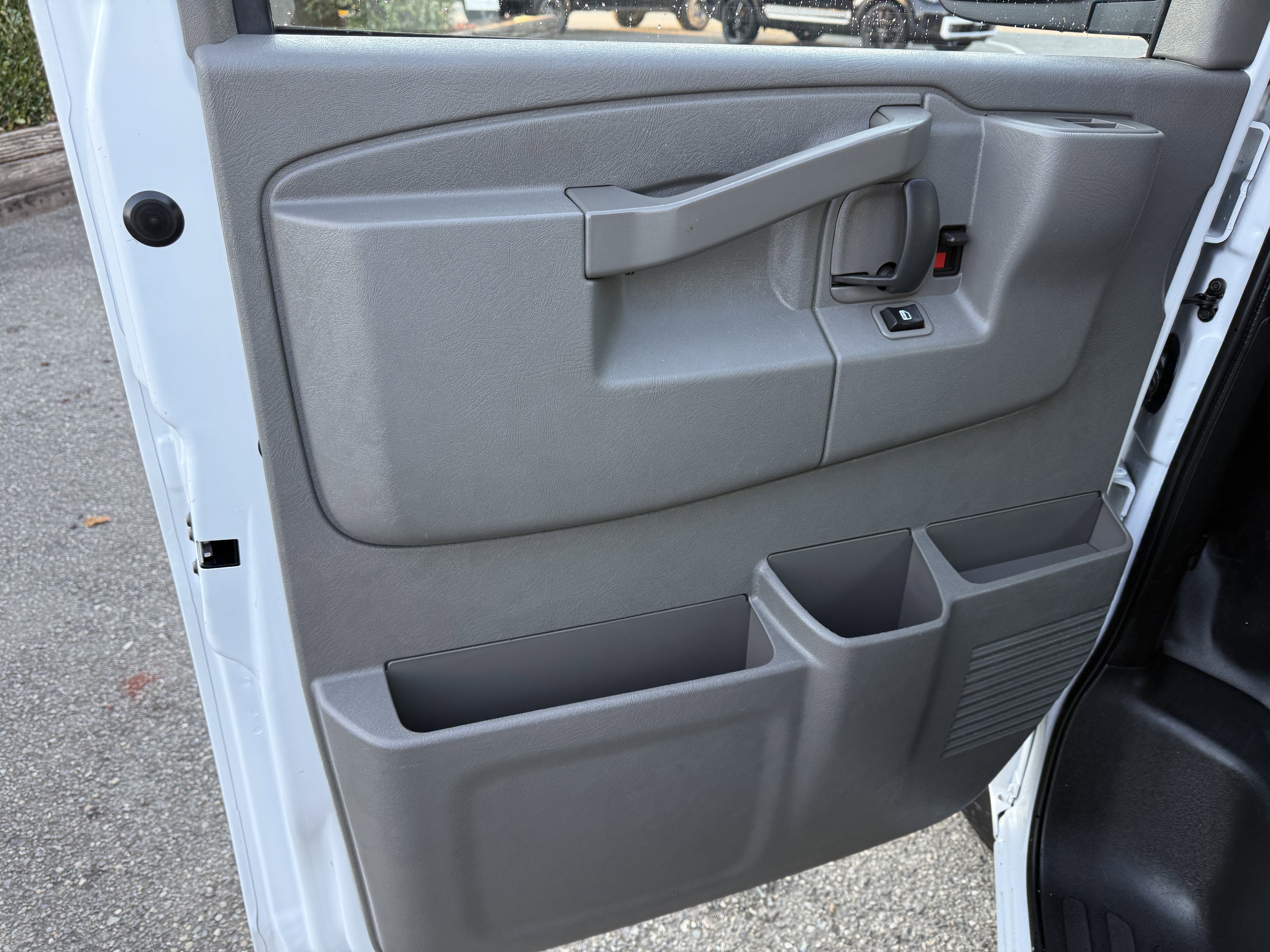 2021 Chevrolet Express Cargo 2500 WT