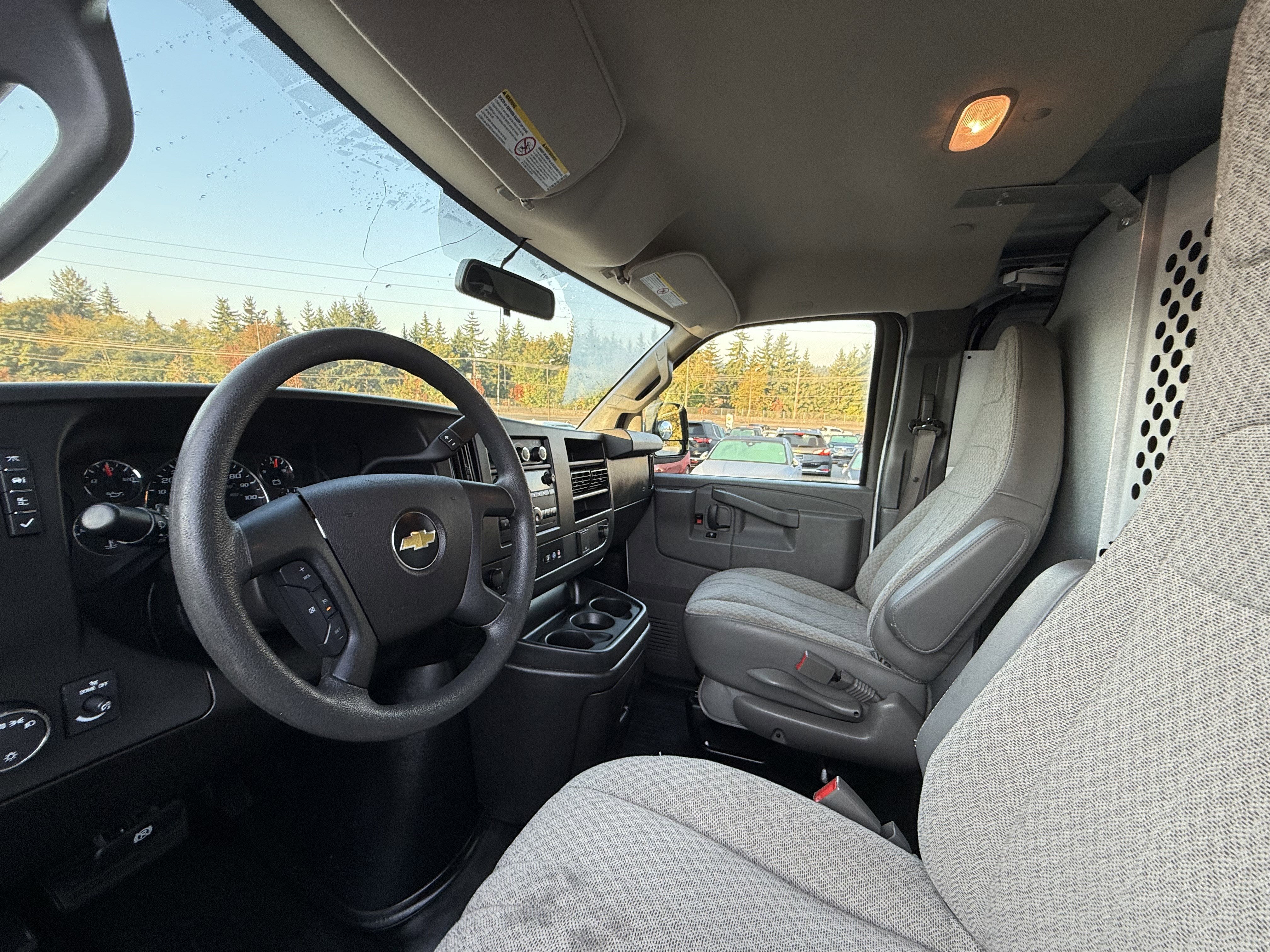 2021 Chevrolet Express Cargo 2500 WT