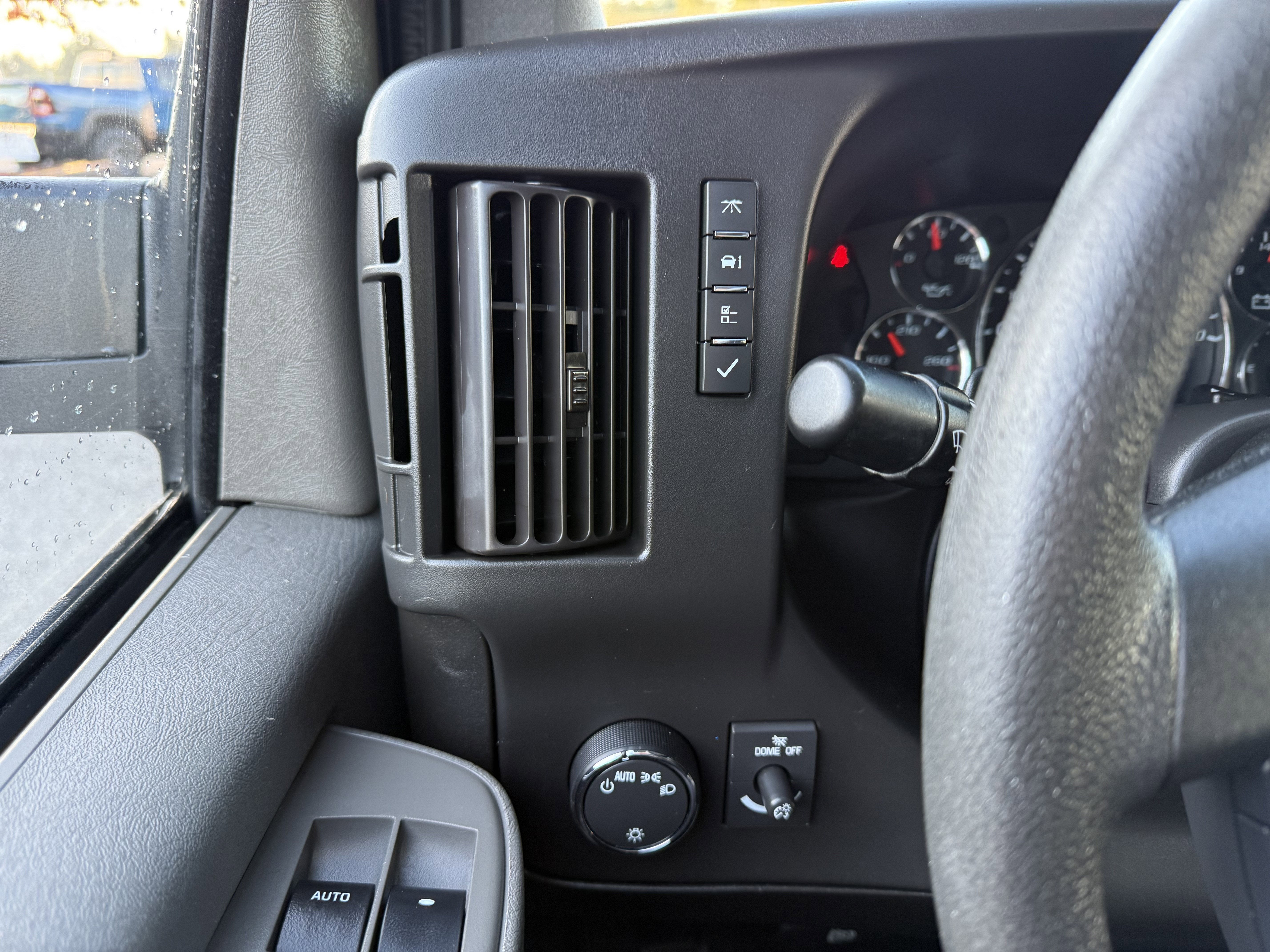 2021 Chevrolet Express Cargo 2500 WT