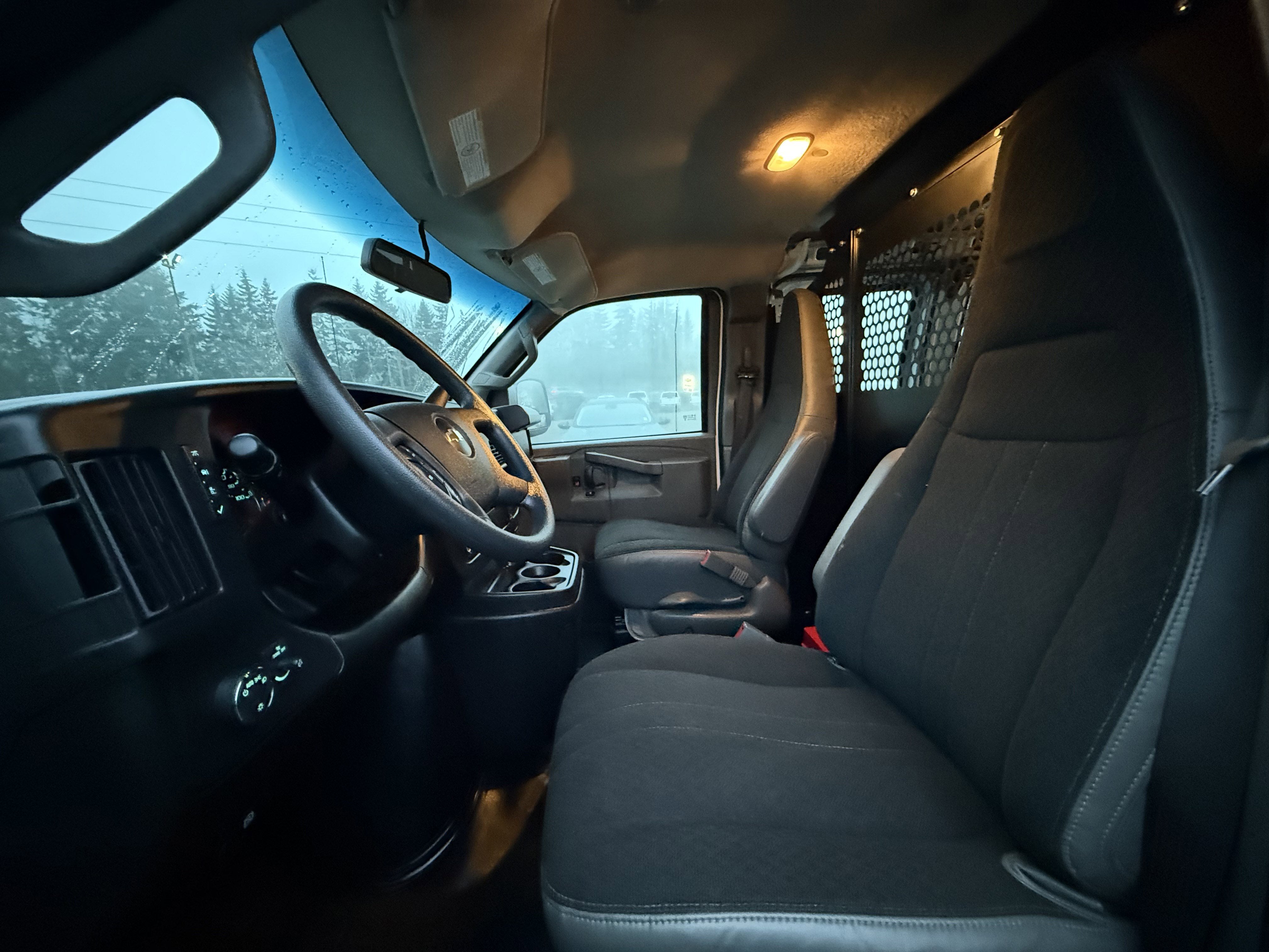 2023 Chevrolet Express Cargo 2500 WT