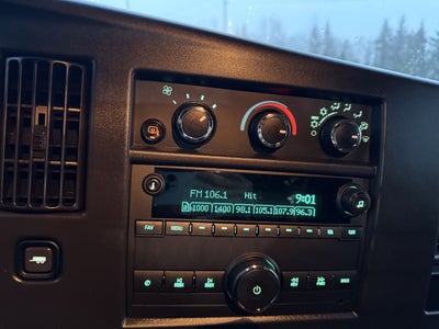 2023 Chevrolet Express Cargo 2500 WT