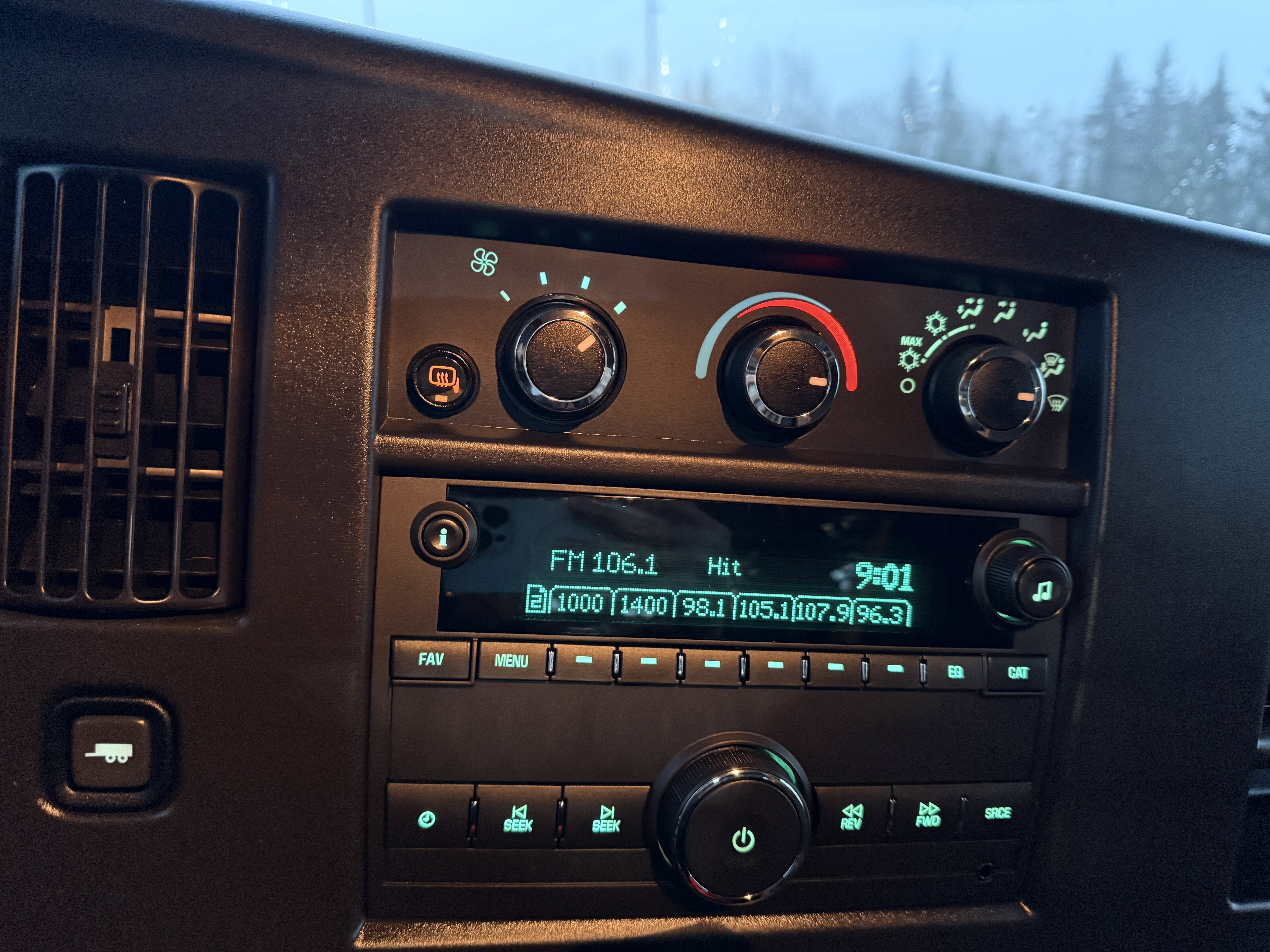 2023 Chevrolet Express Cargo 2500 WT