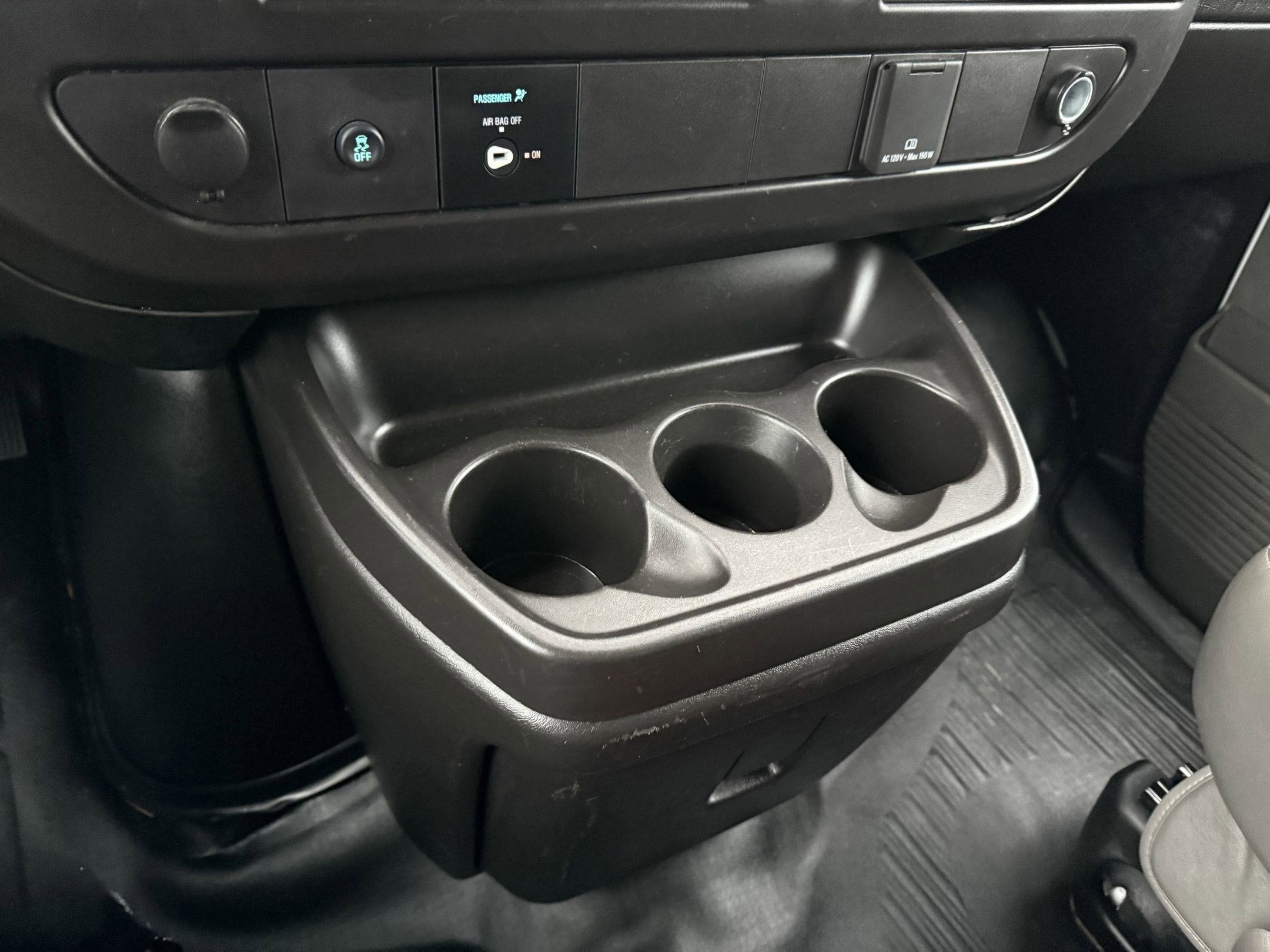 2024 Chevrolet Express Cargo 2500 WT