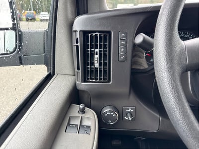2024 Chevrolet Express Cargo 2500 WT