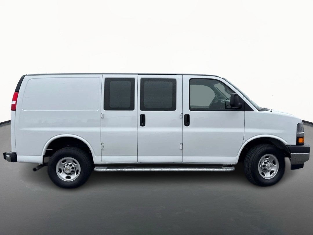 2024 Chevrolet Express Cargo 2500 WT