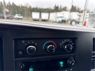 2024 Chevrolet Express Cargo 2500 WT