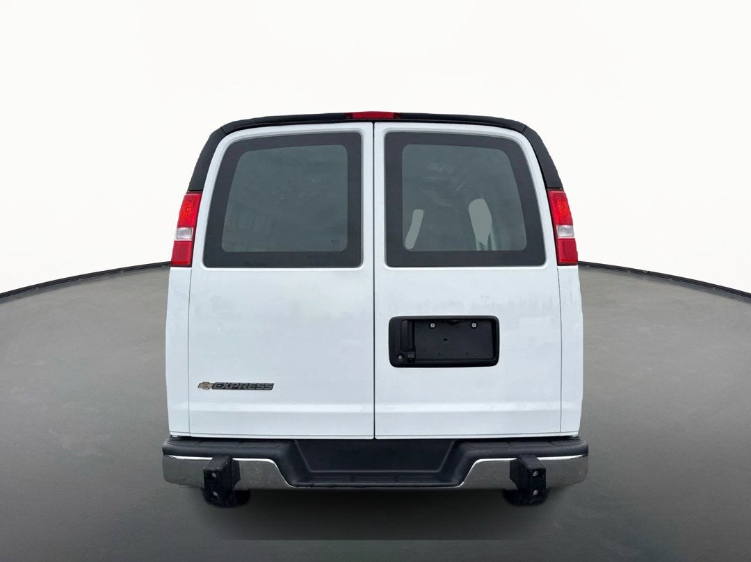 2024 Chevrolet Express Cargo 2500 WT