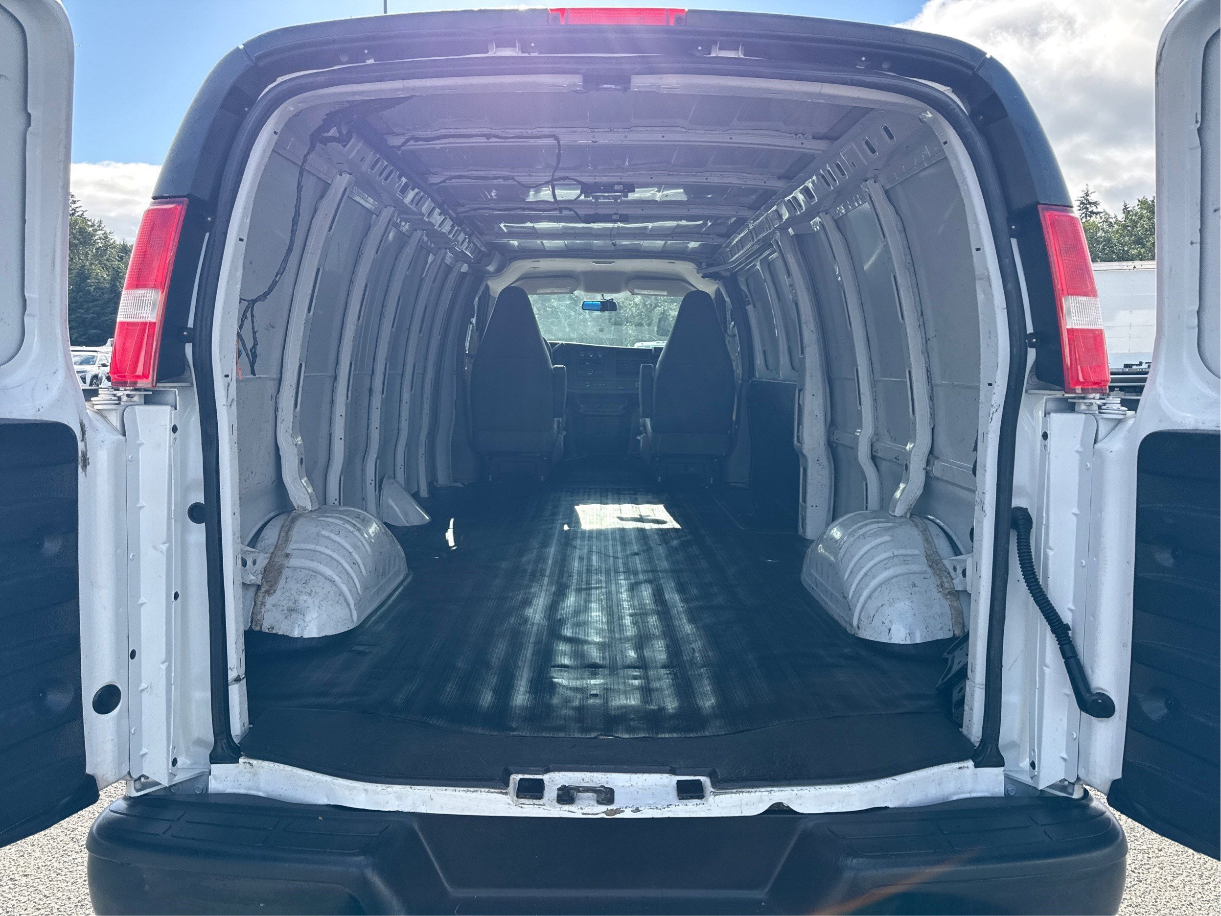 2021 Chevrolet Express Cargo 2500 RWD 2500 Extended Wheelbase WT