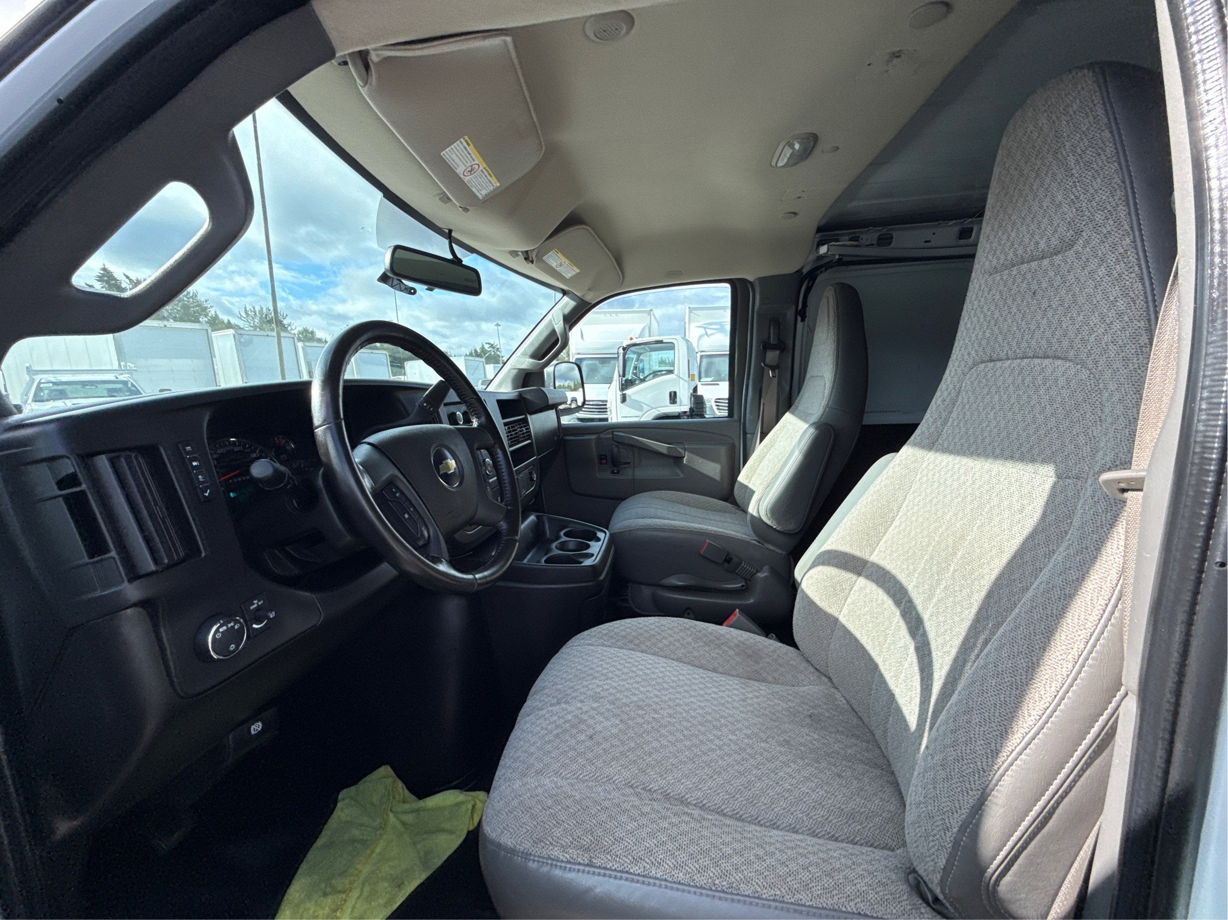 2021 Chevrolet Express Cargo 2500 RWD 2500 Extended Wheelbase WT