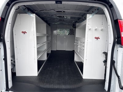 2025 Chevrolet Express Cargo WT