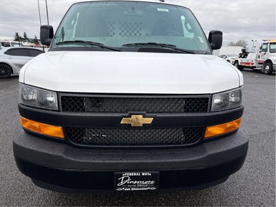 2025 Chevrolet Express Cargo WT