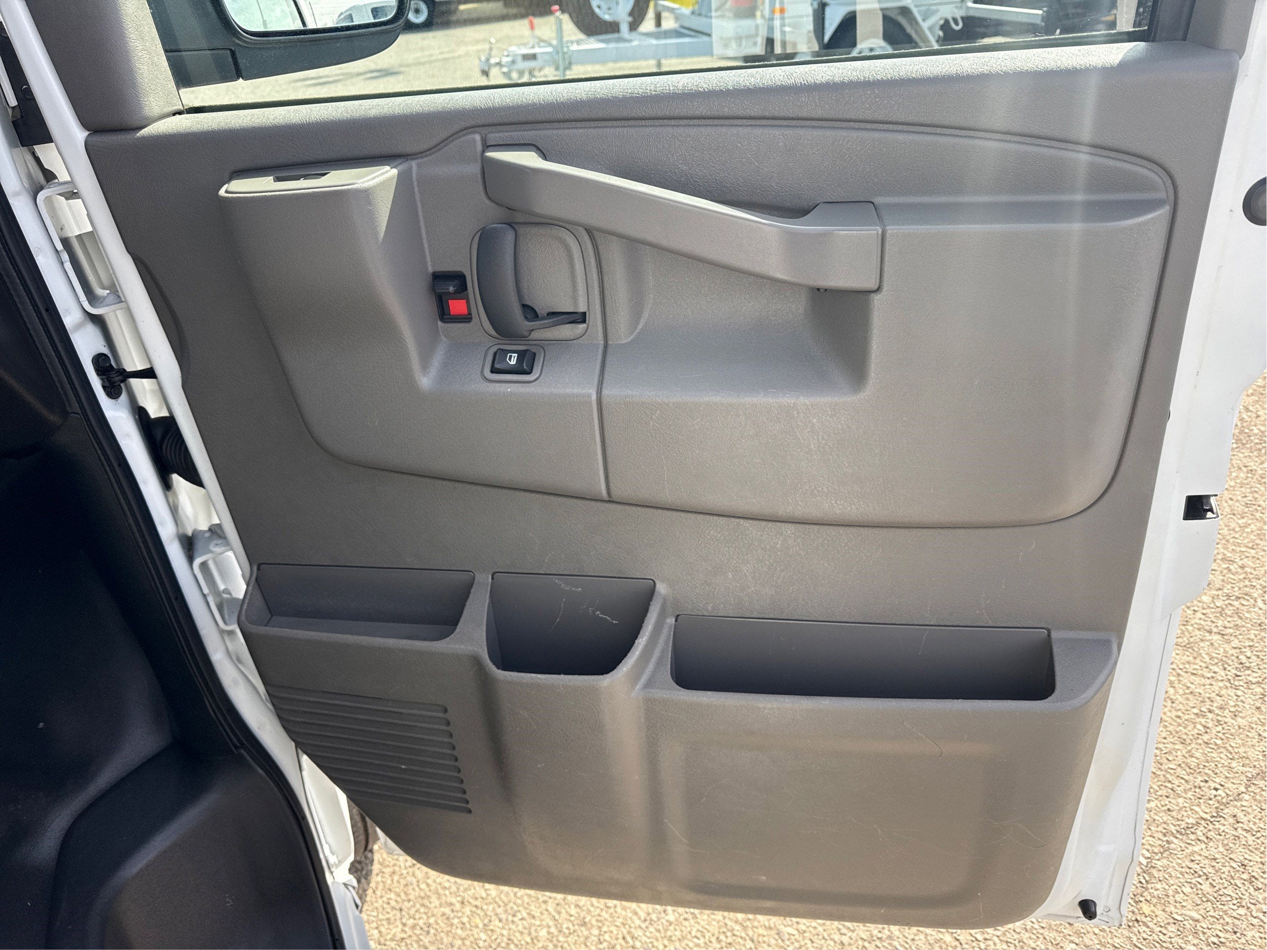 2023 Chevrolet Express Cargo 2500 WT