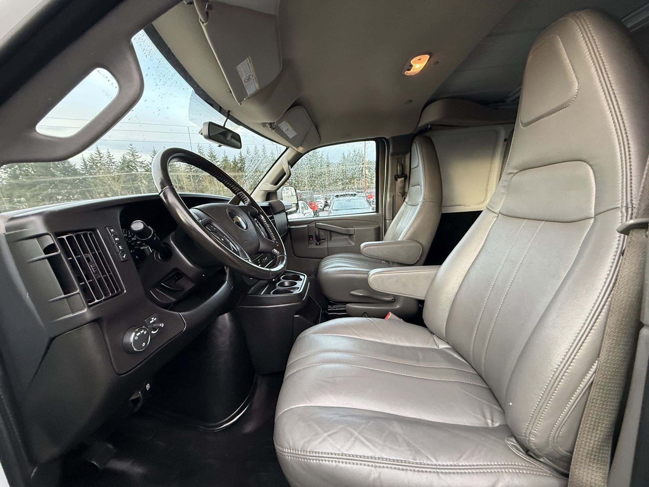 2023 Chevrolet Express Cargo 2500 WT