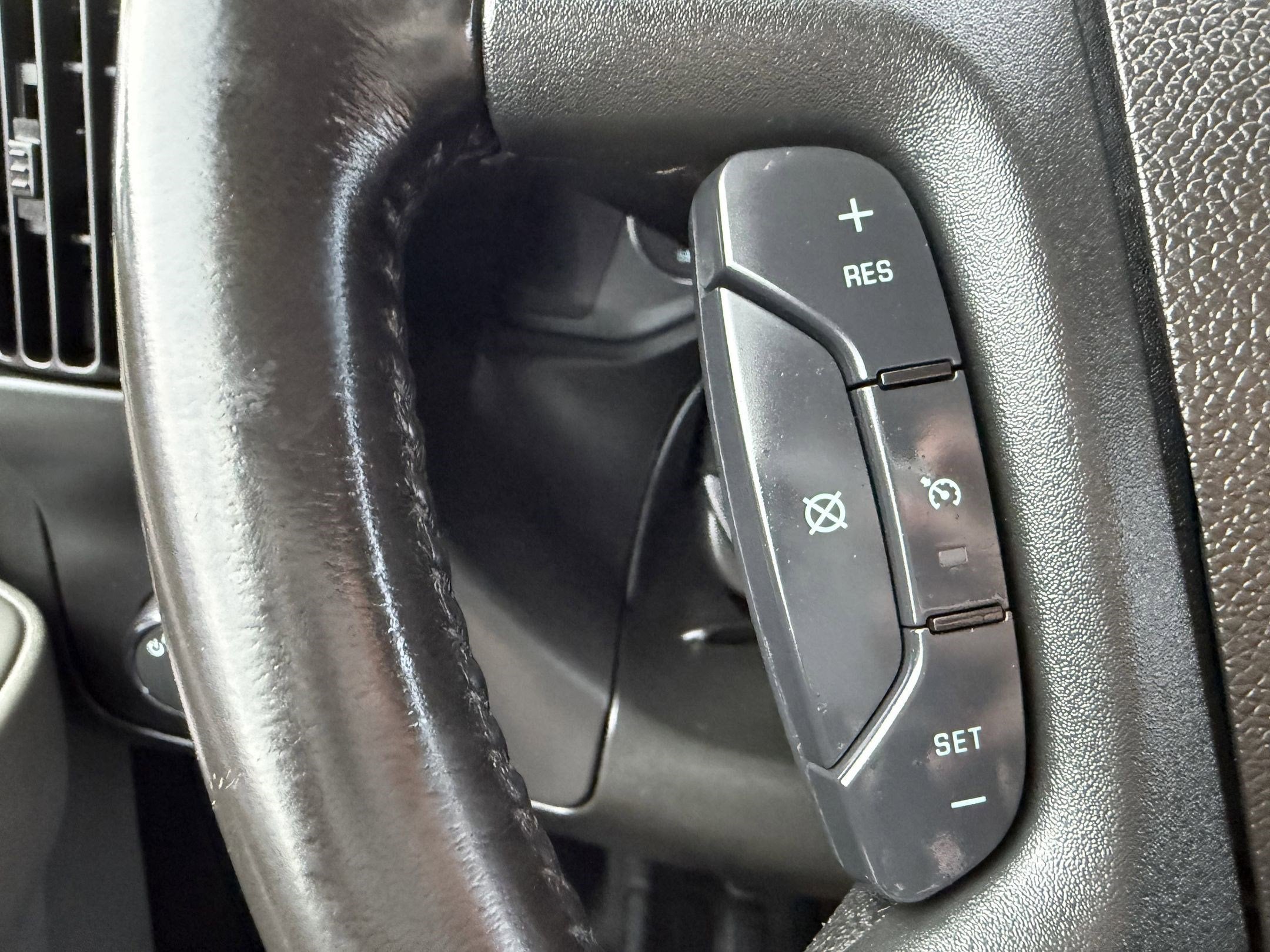 2023 Chevrolet Express Cargo 2500 WT