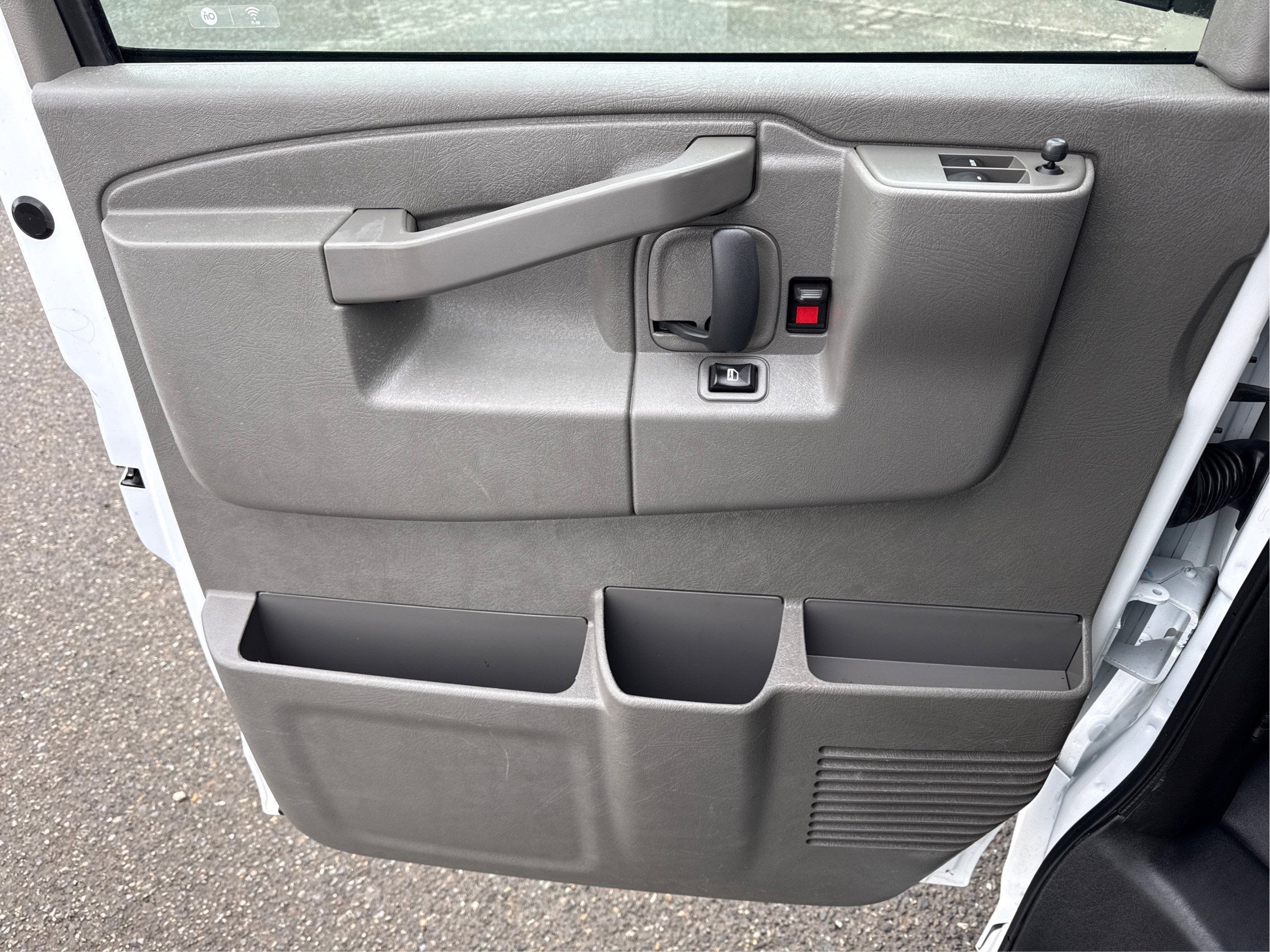 2023 Chevrolet Express Cargo 2500 WT