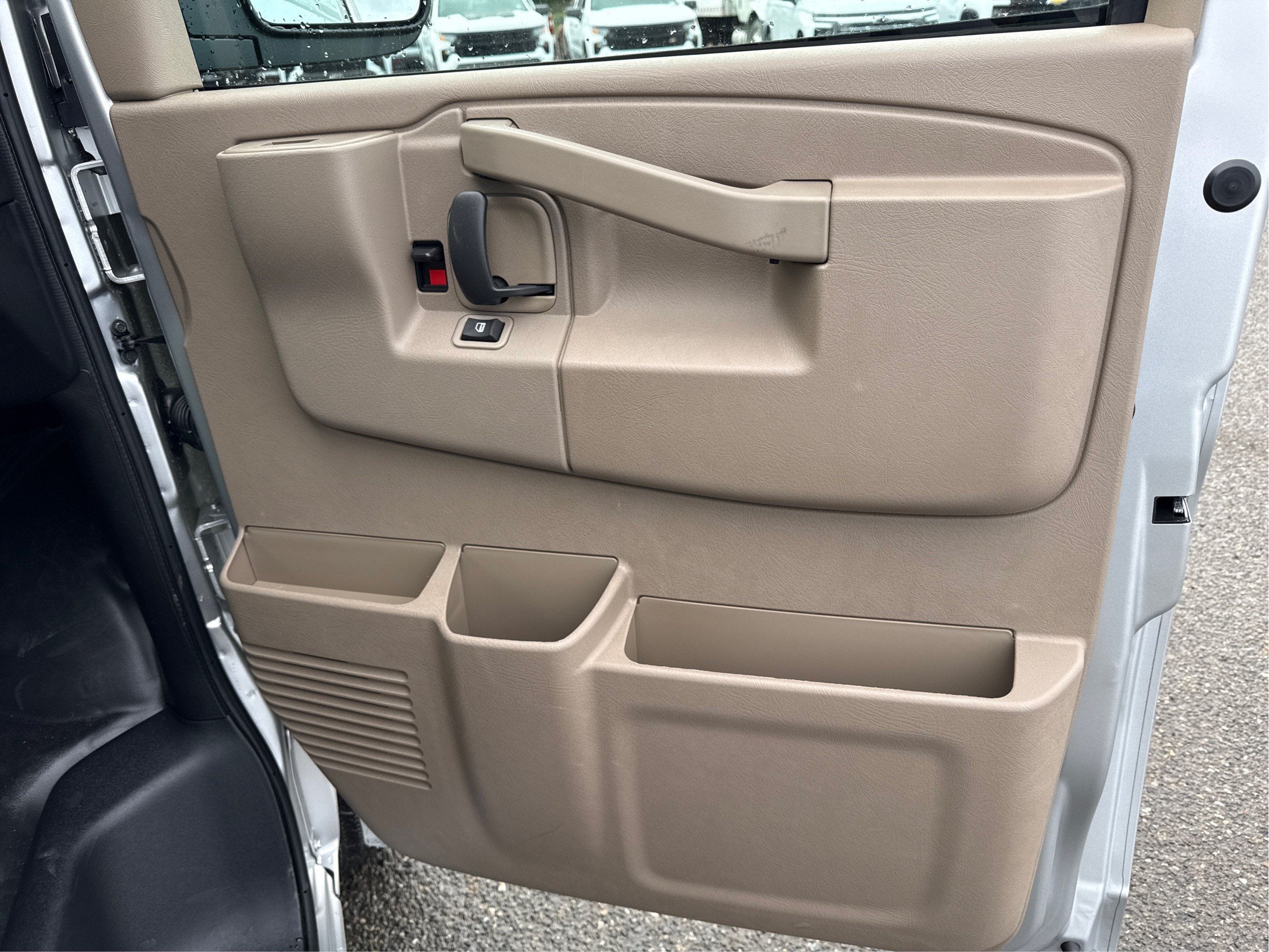 2026 Chevrolet Express Cargo WT