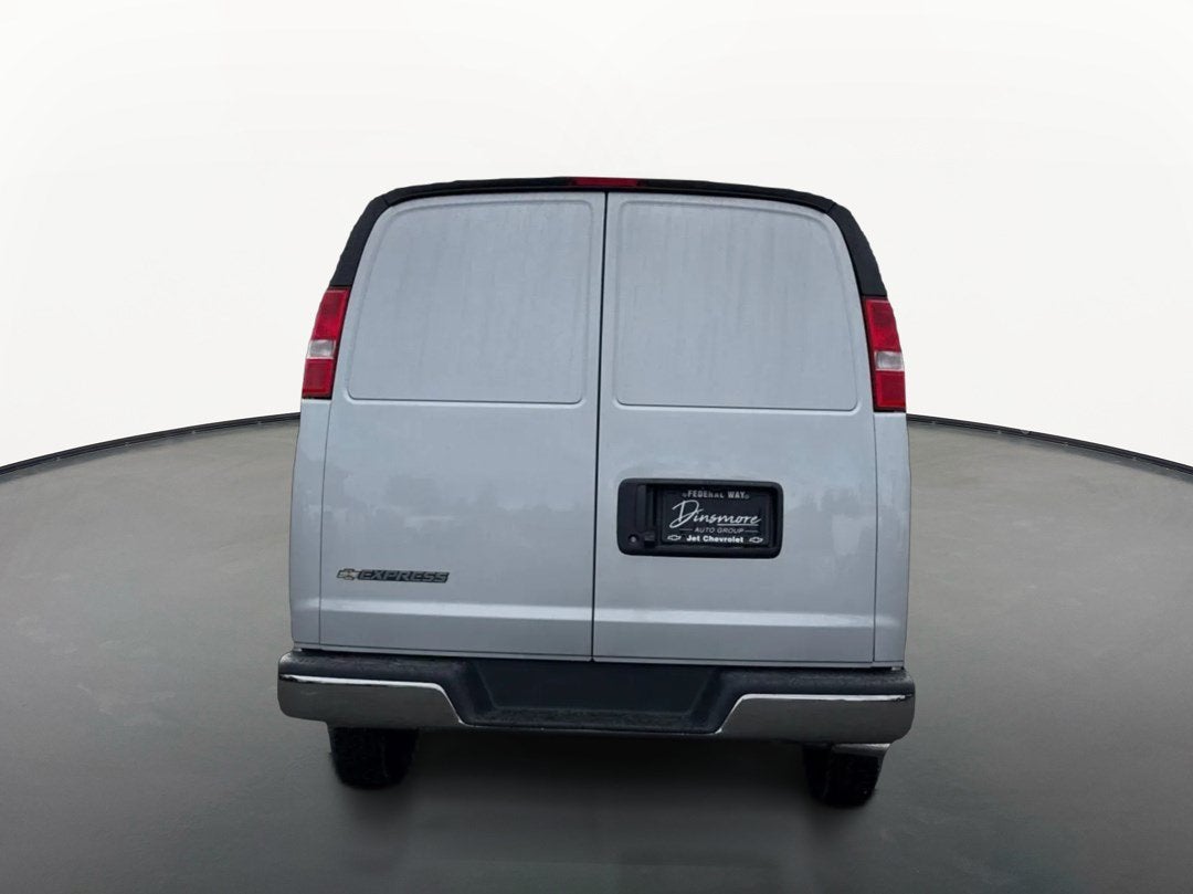 2026 Chevrolet Express Cargo WT