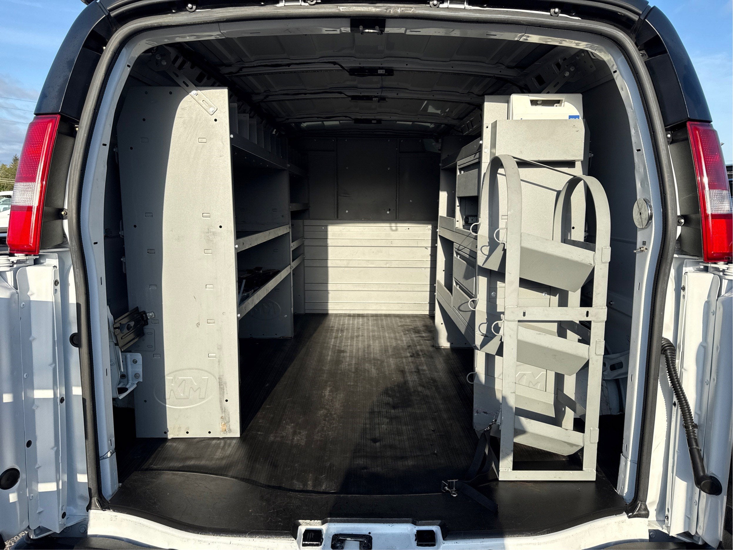 2021 Chevrolet Express Cargo 3500 WT