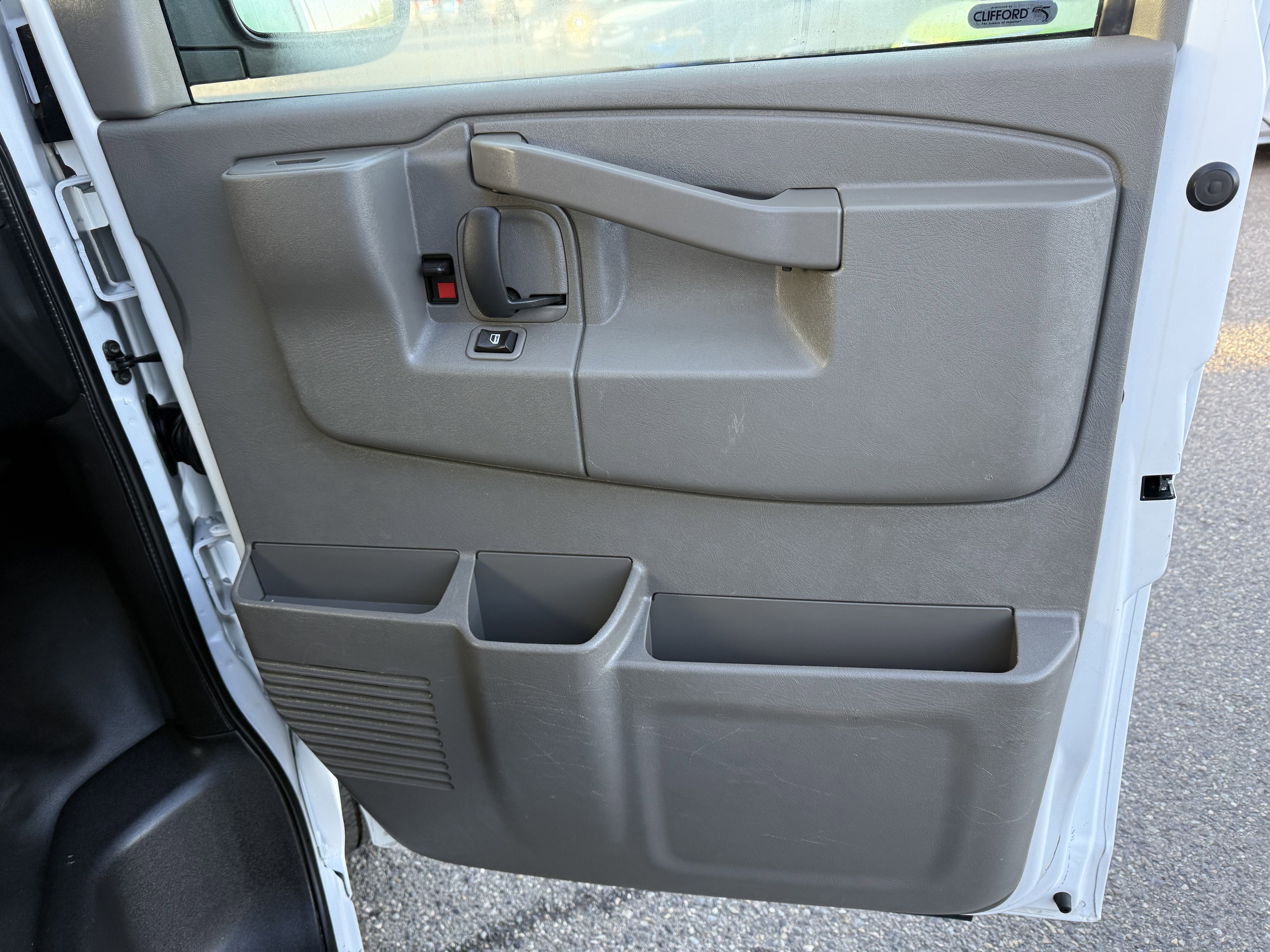 2020 Chevrolet Express Cargo 3500 WT