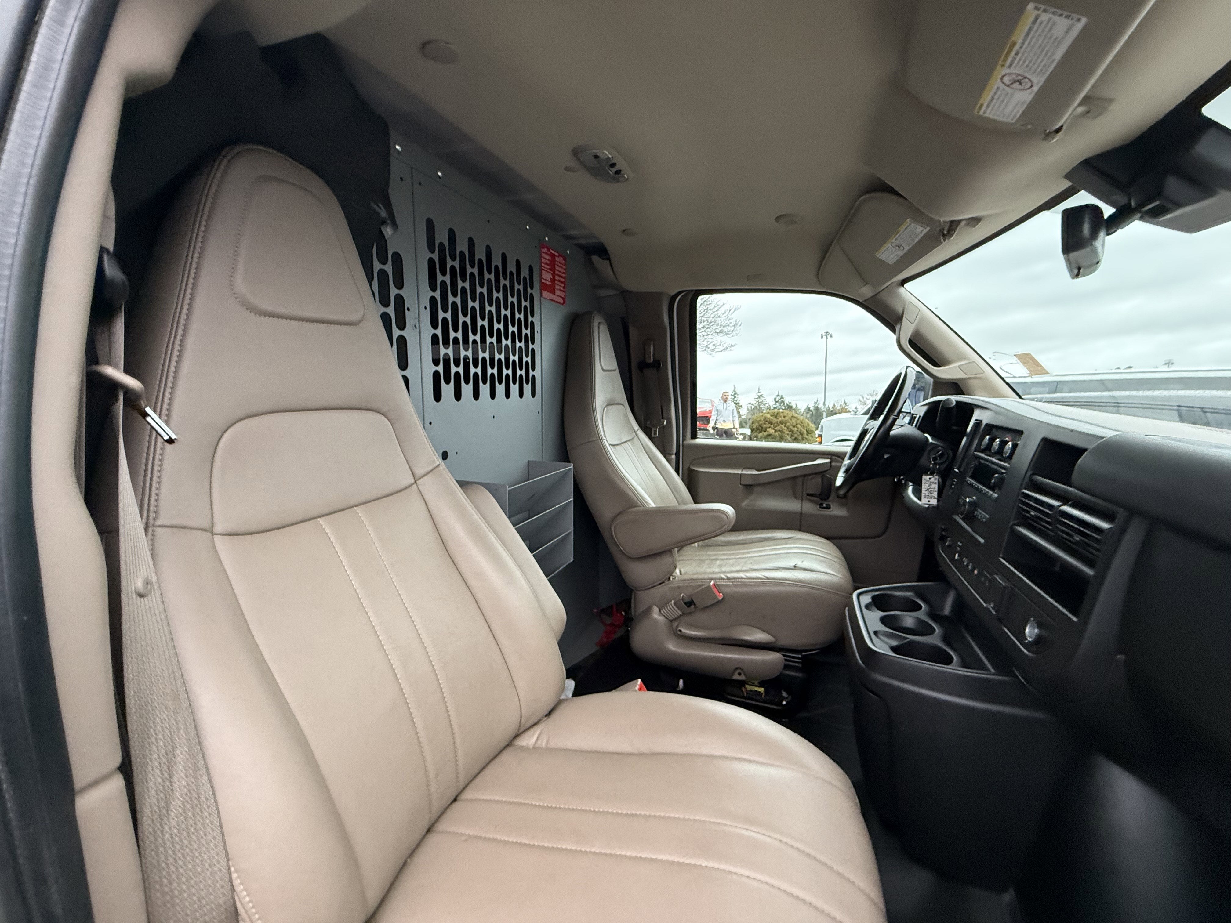 2021 Chevrolet Express Cargo 3500 WT