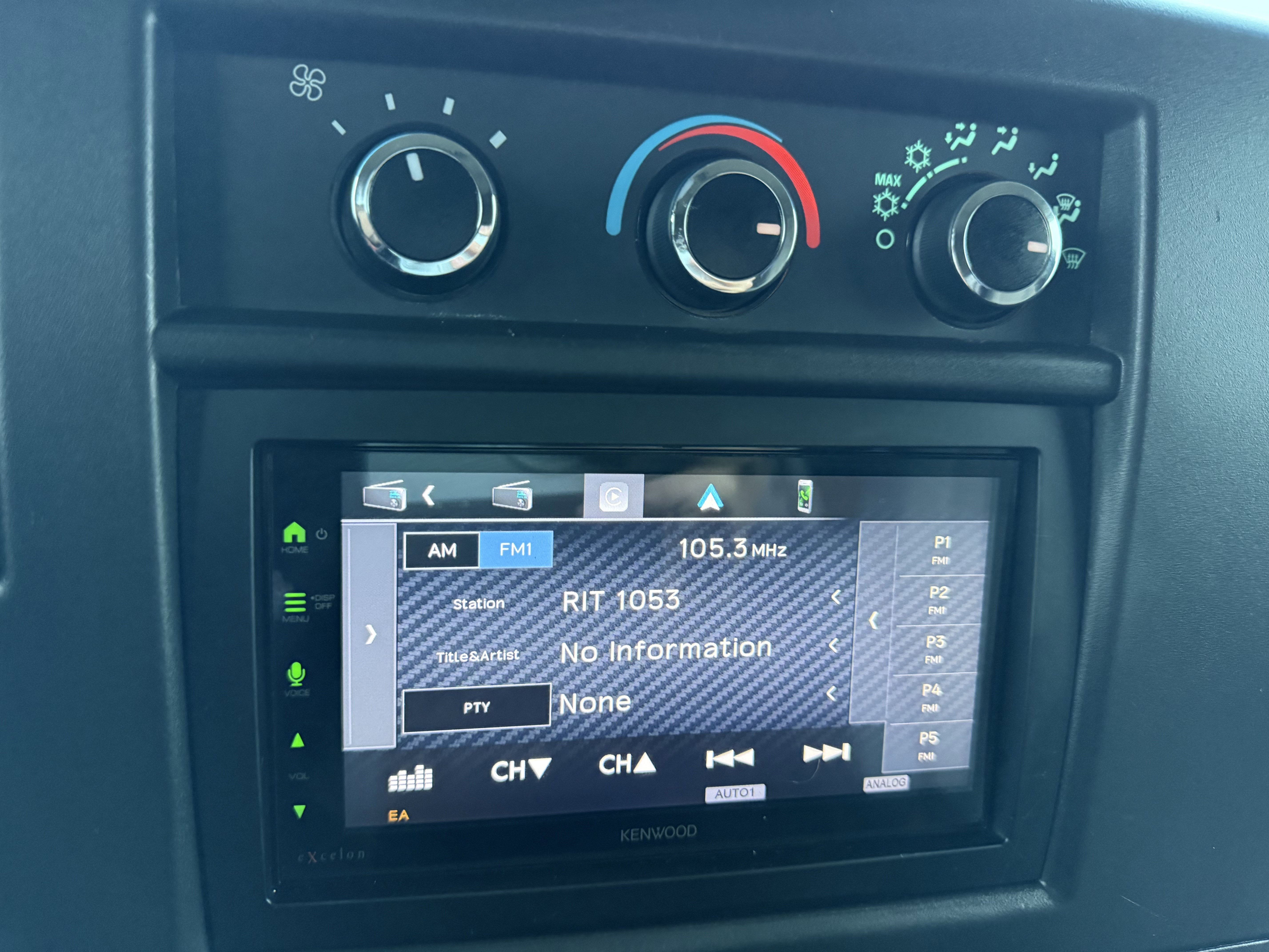 2018 GMC Savana Passenger 3500 LT