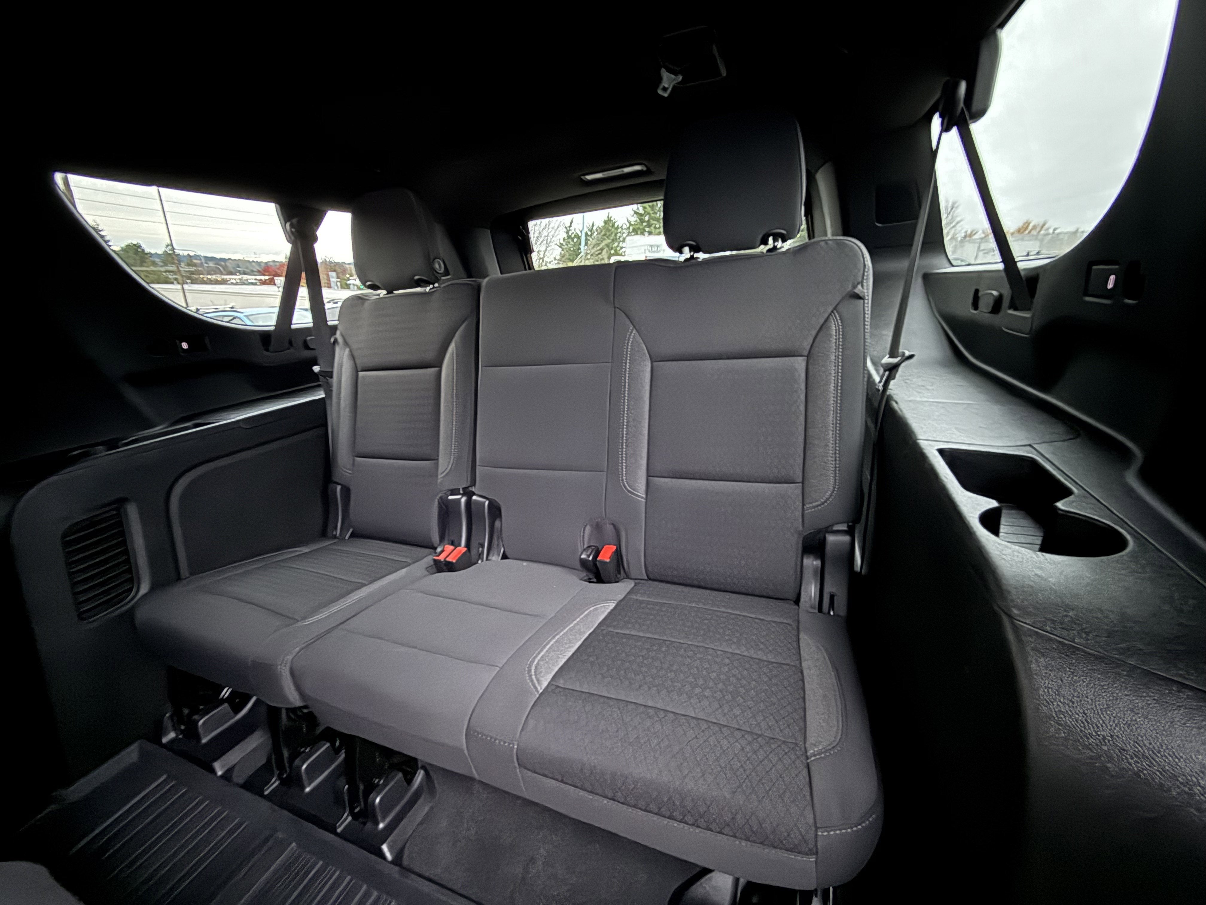 2022 GMC Yukon XL SLE