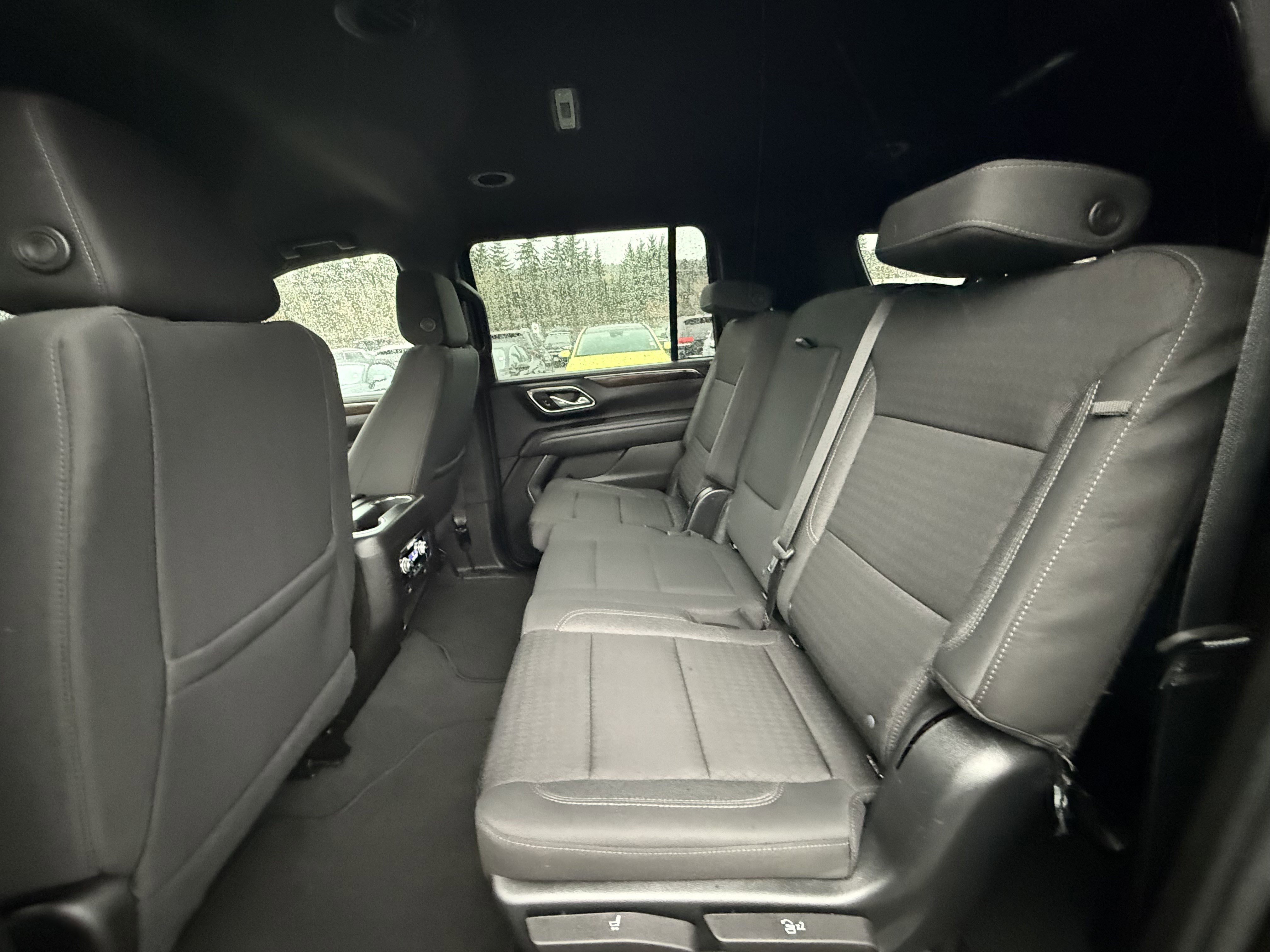 2023 GMC Yukon XL SLE