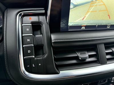 2023 GMC Yukon XL SLE