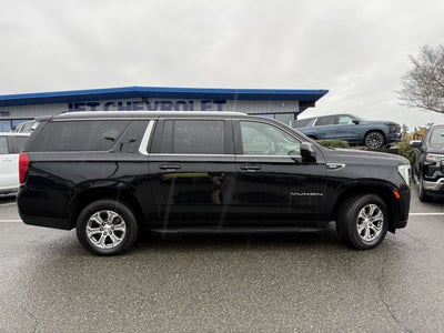 2023 GMC Yukon XL SLE