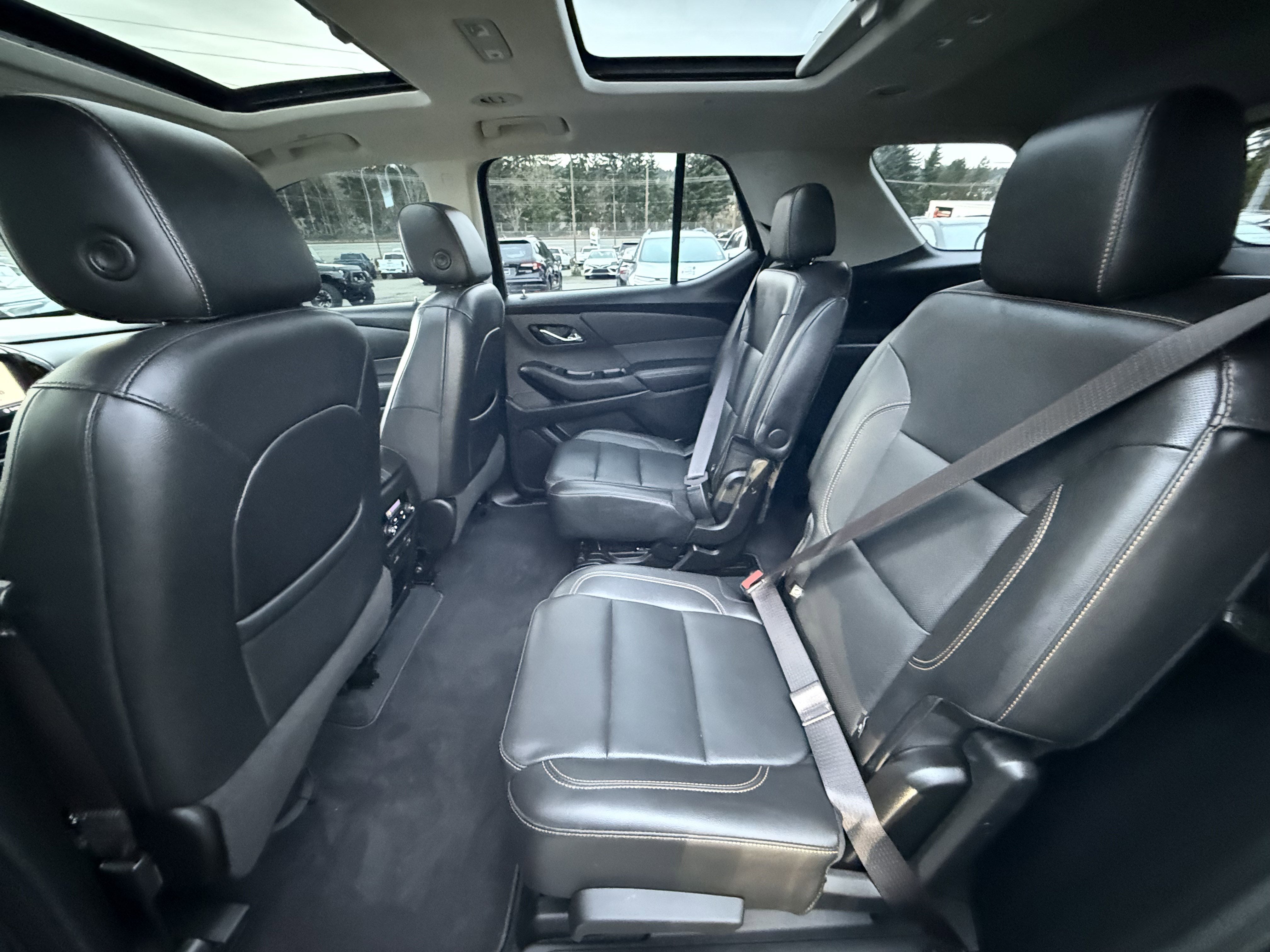 2021 Chevrolet Traverse Premier