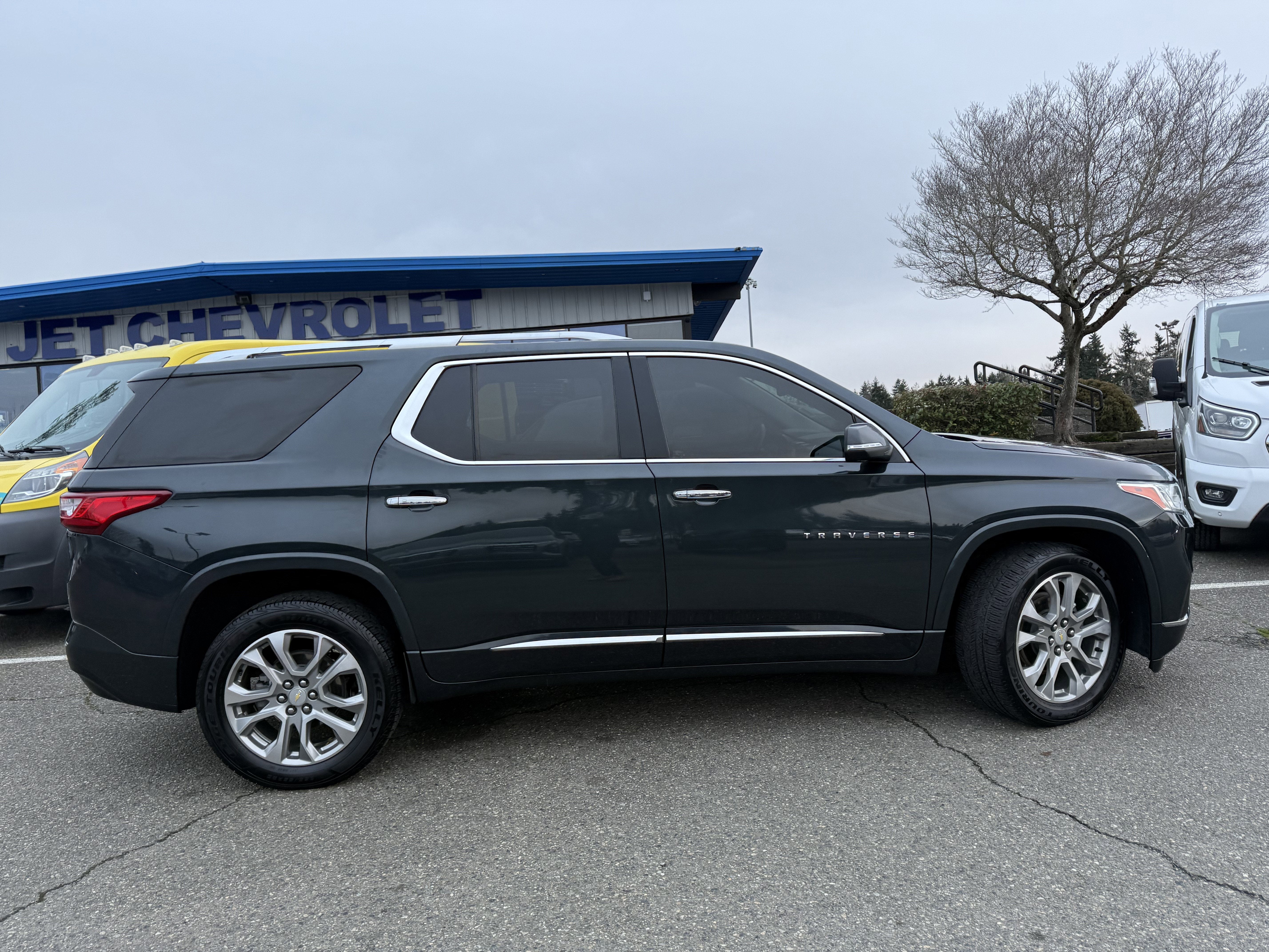 2021 Chevrolet Traverse Premier