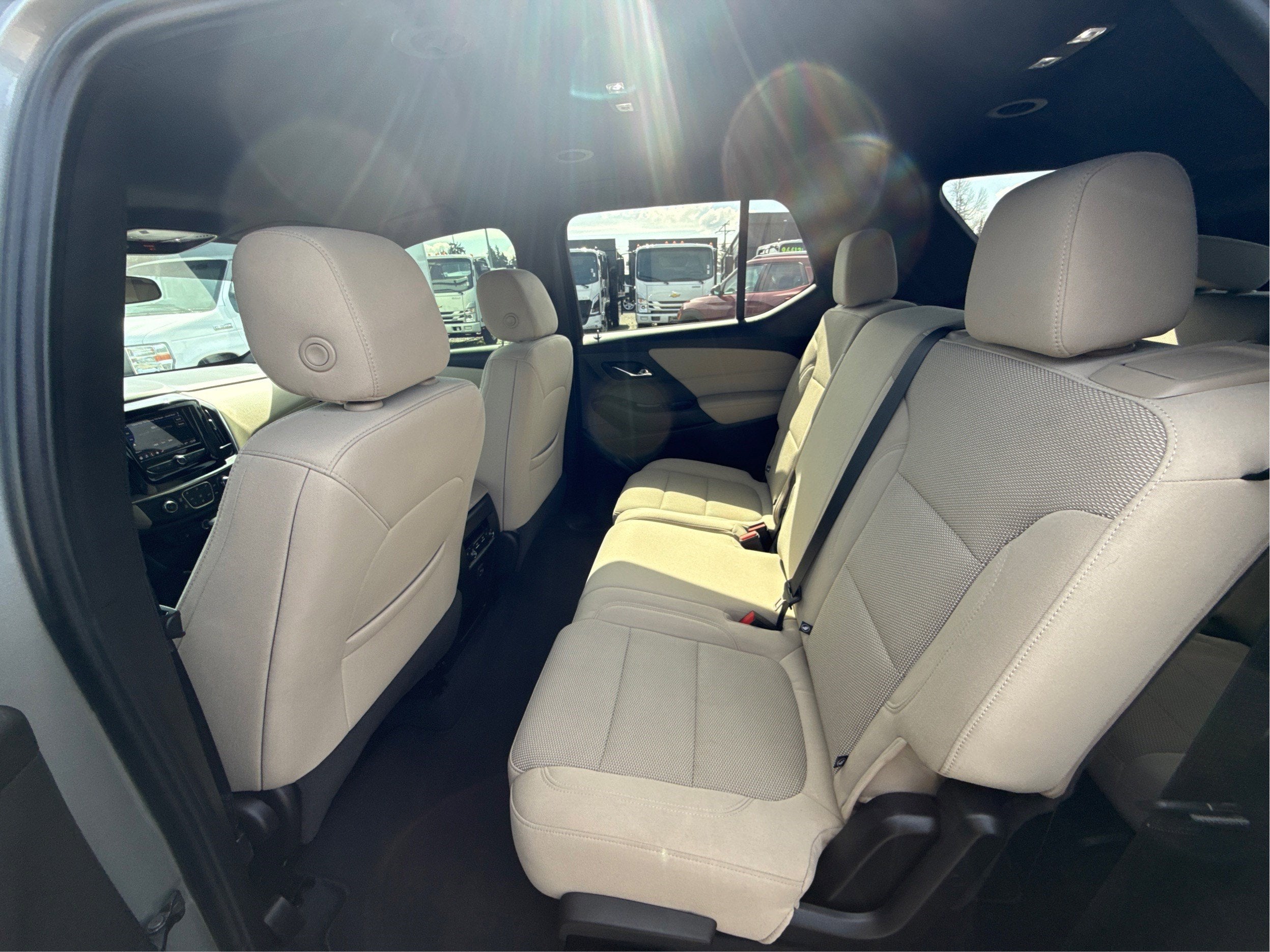2023 Chevrolet Traverse LS