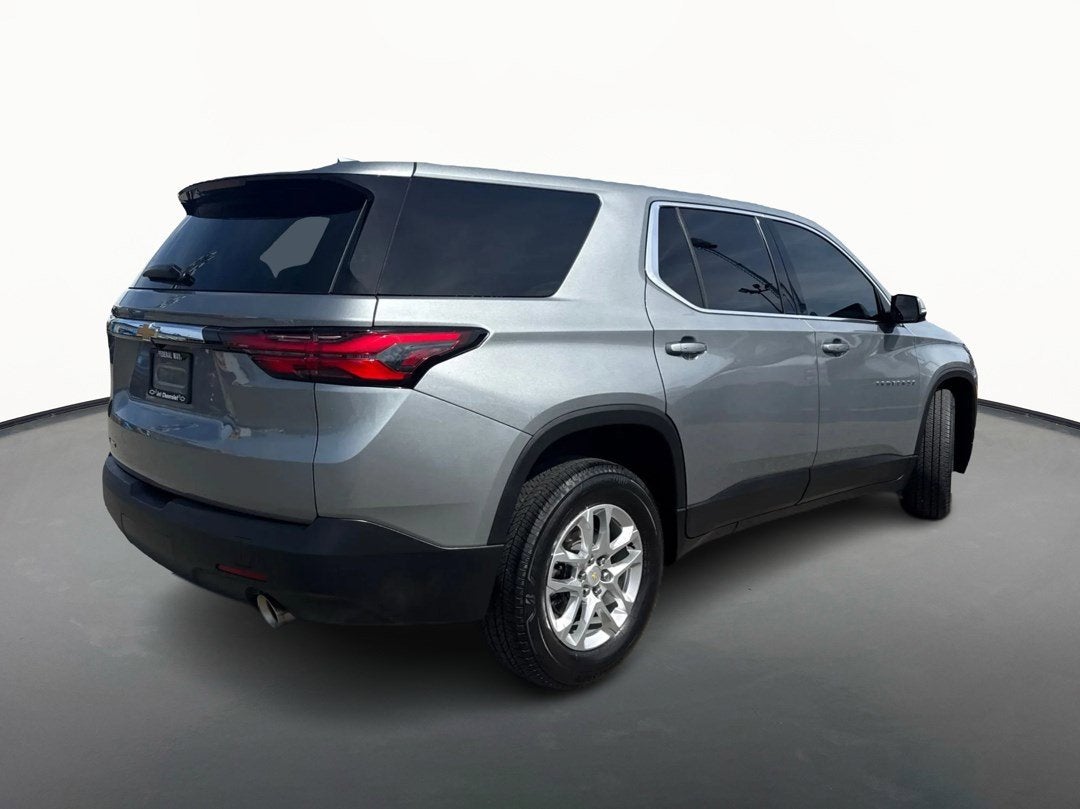 2023 Chevrolet Traverse LS