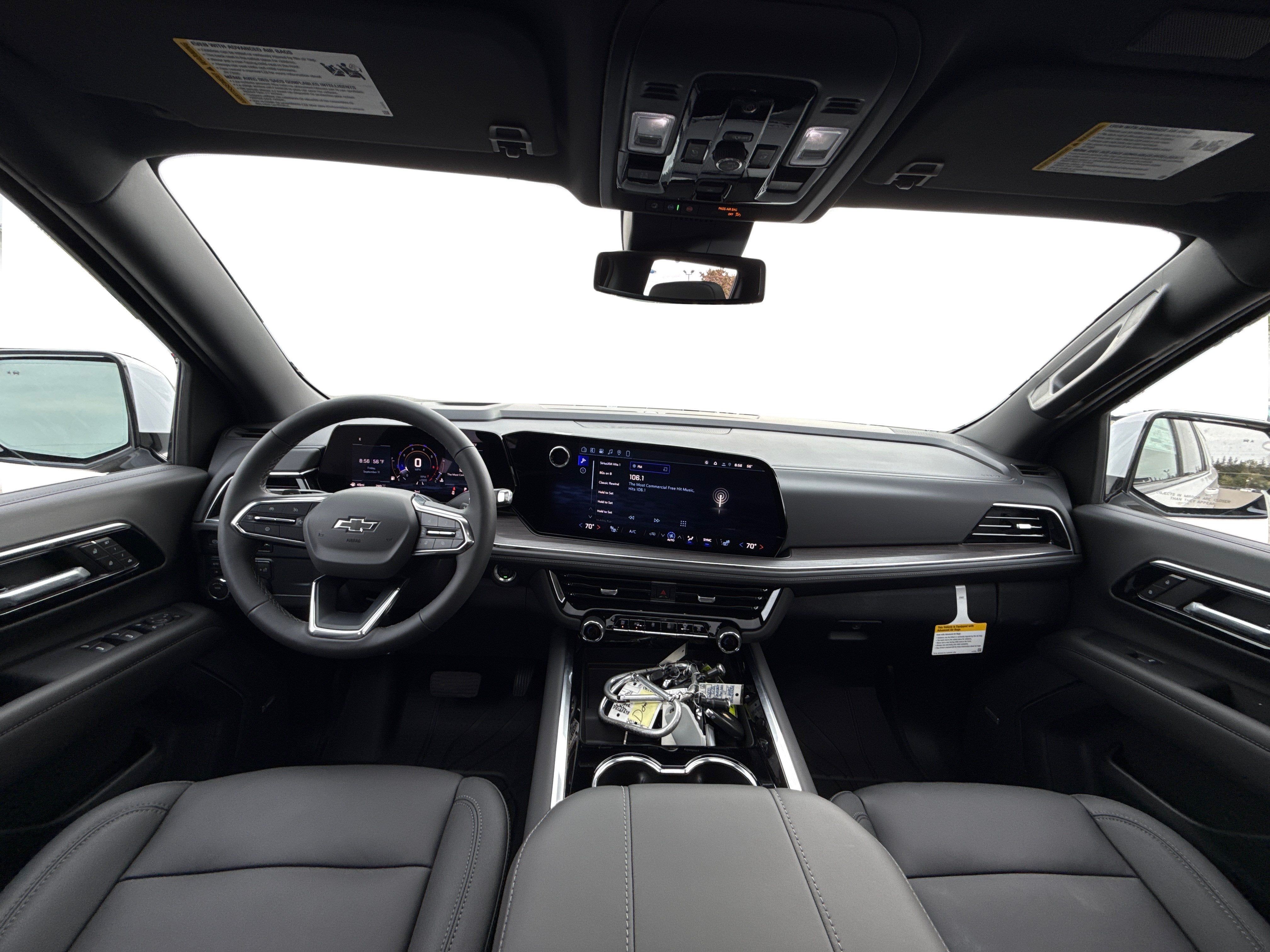 2026 Chevrolet Suburban Z71 - Photo 12