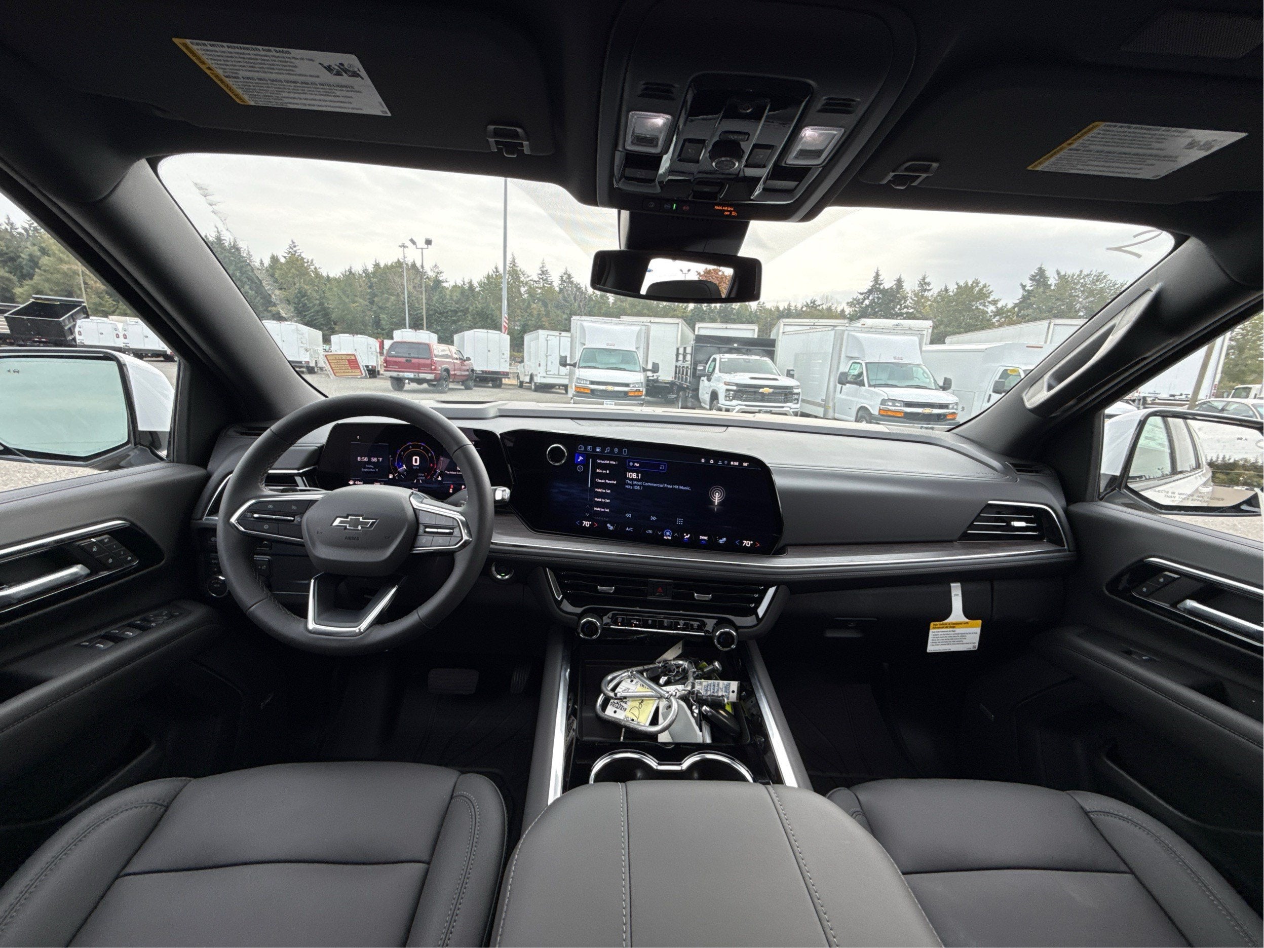 2026 Chevrolet Suburban Z71 - Photo 24