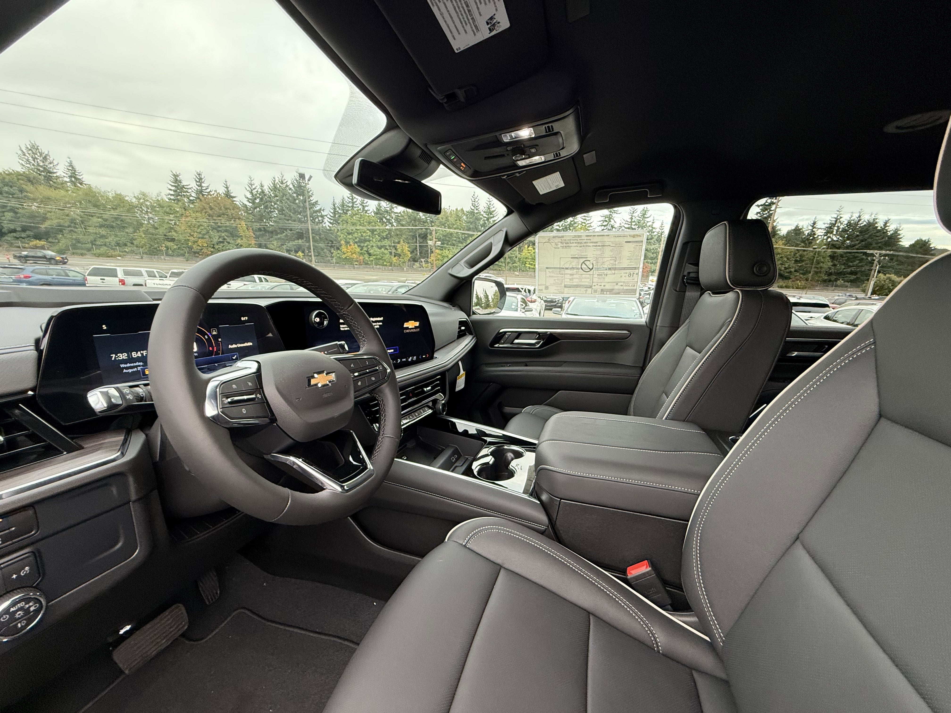 2025 Chevrolet Suburban Premier