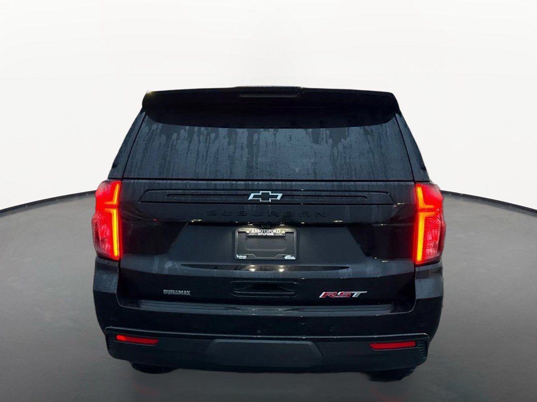 2024 Chevrolet Suburban RST