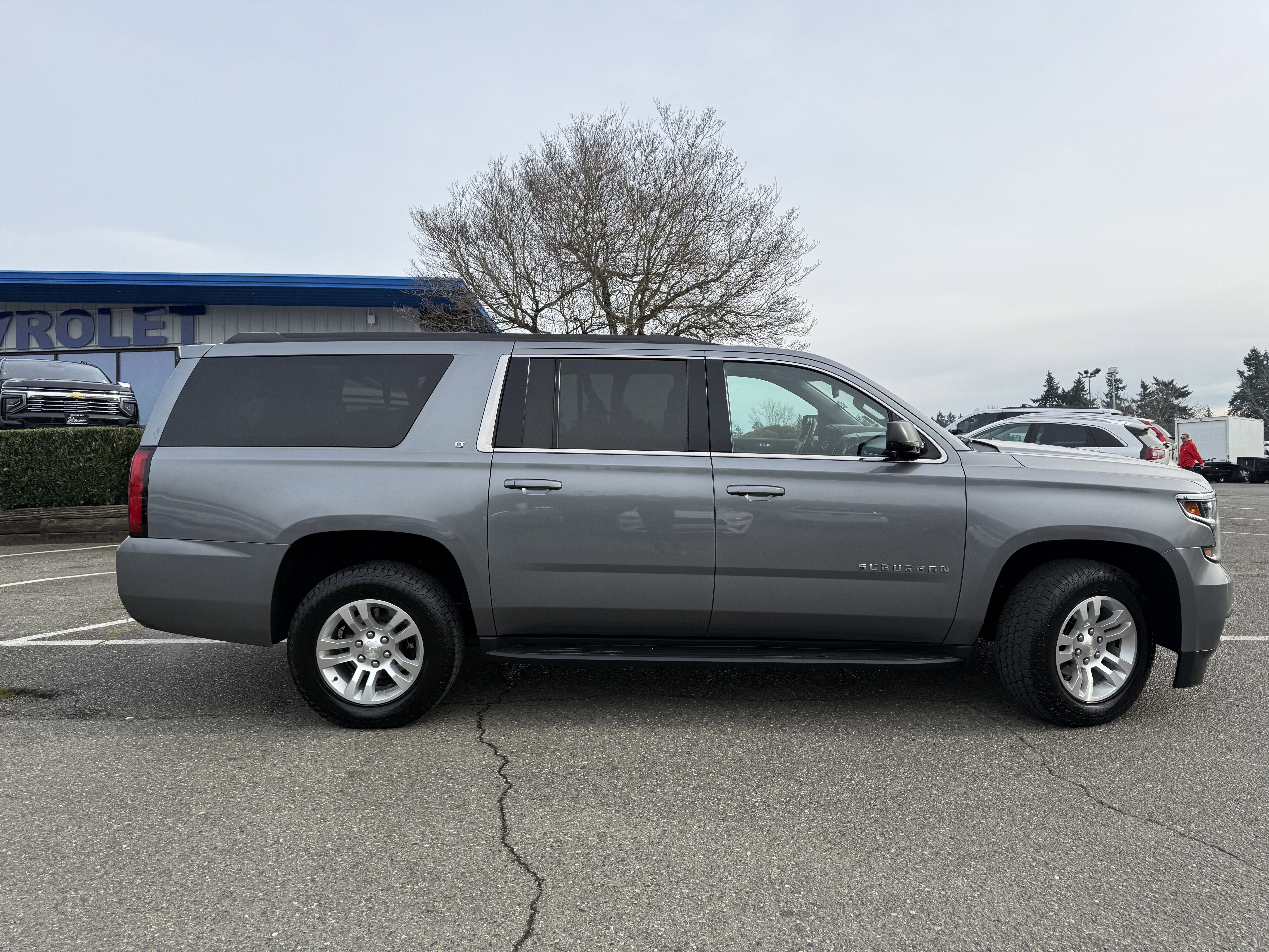 2020 Chevrolet Suburban LT