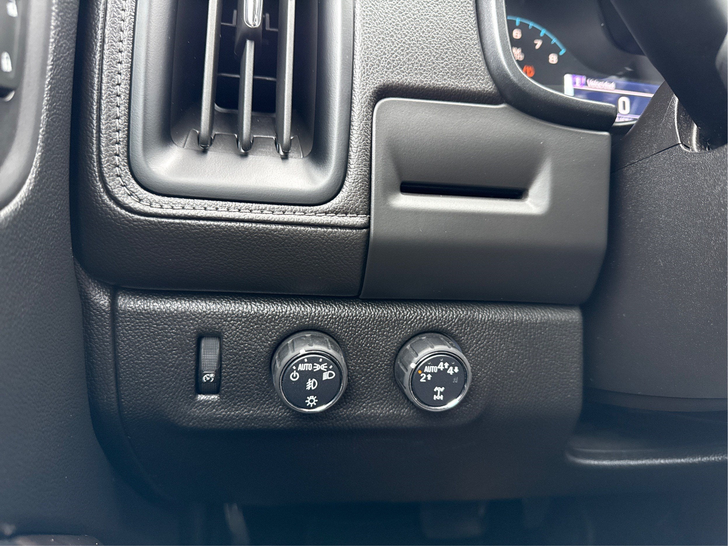 2018 GMC Canyon 4WD SLE