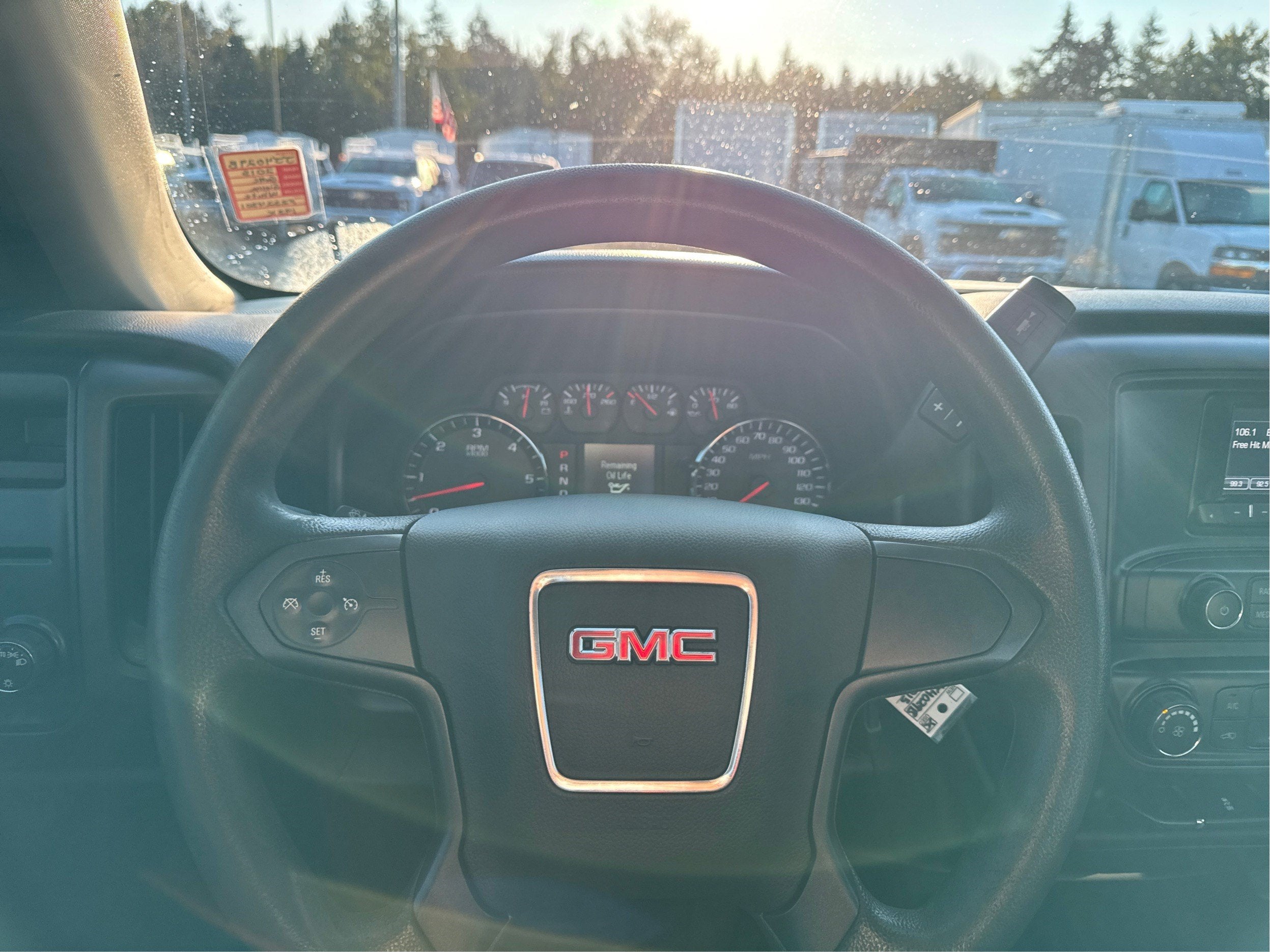 2015 GMC Sierra 1500 REG CAB 2WD 133