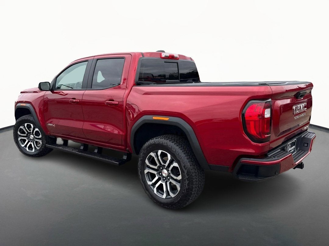 2024 GMC Canyon AT4