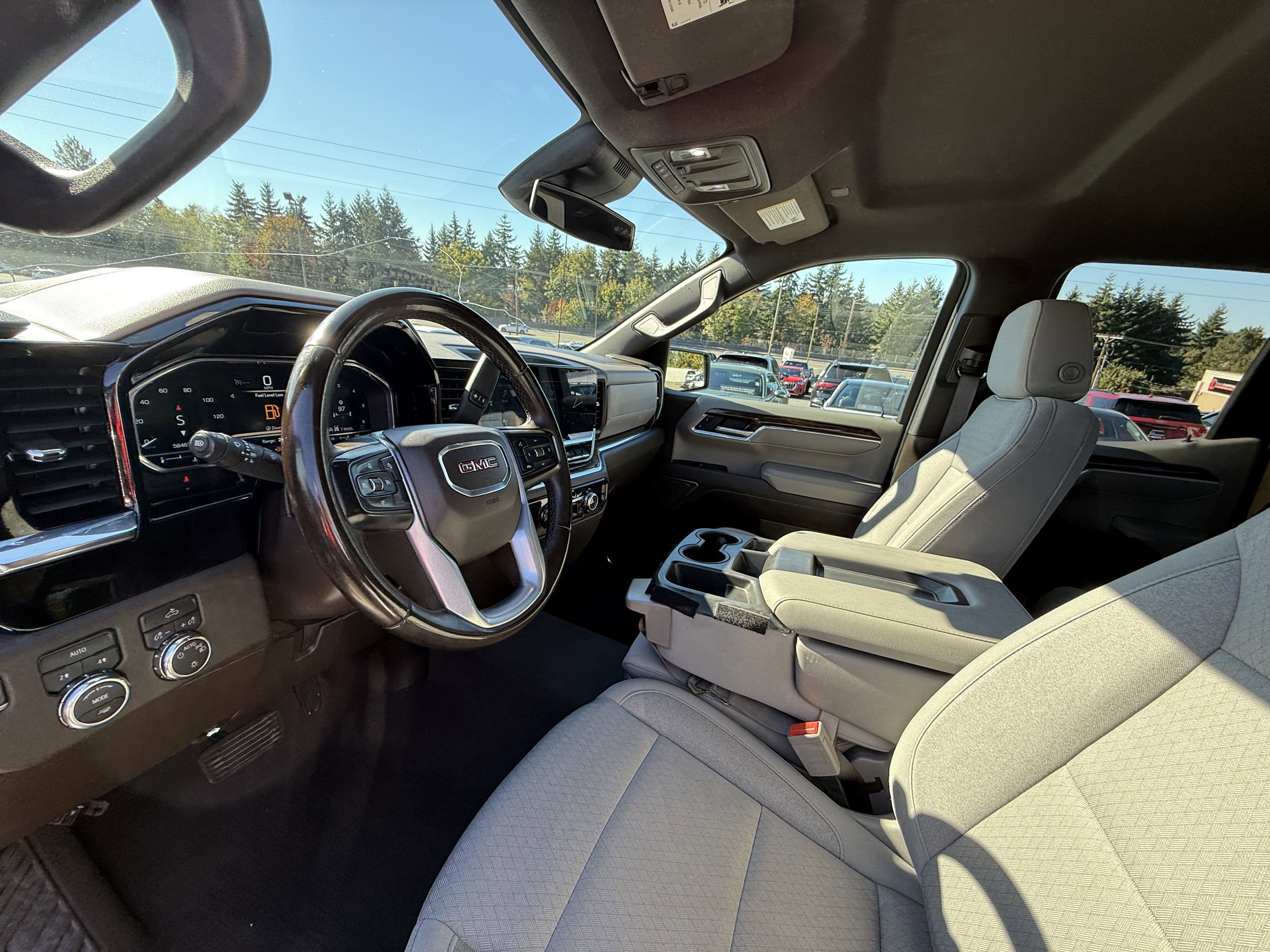 2023 GMC Sierra 1500 SLE