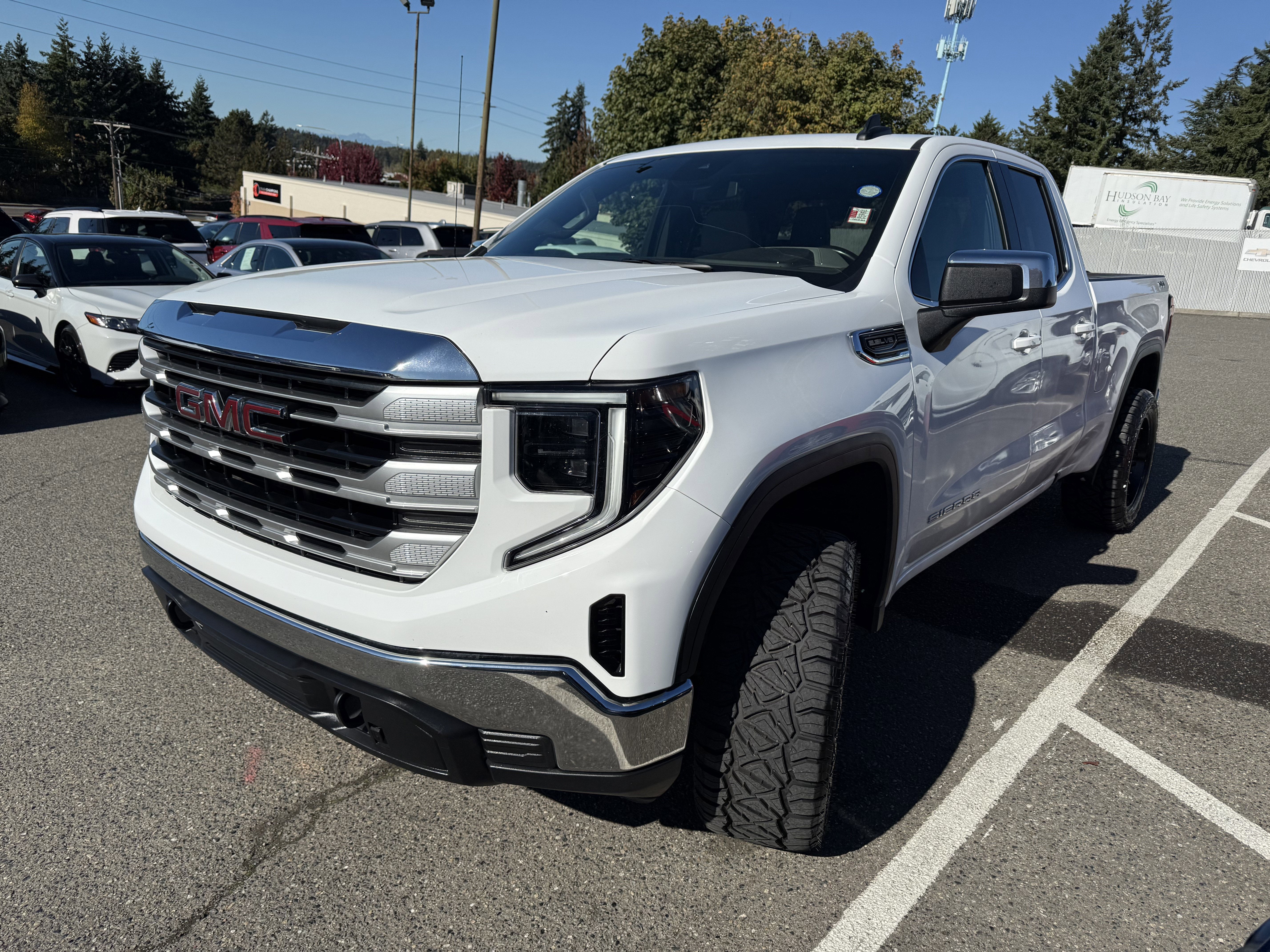 2023 GMC Sierra 1500 SLE
