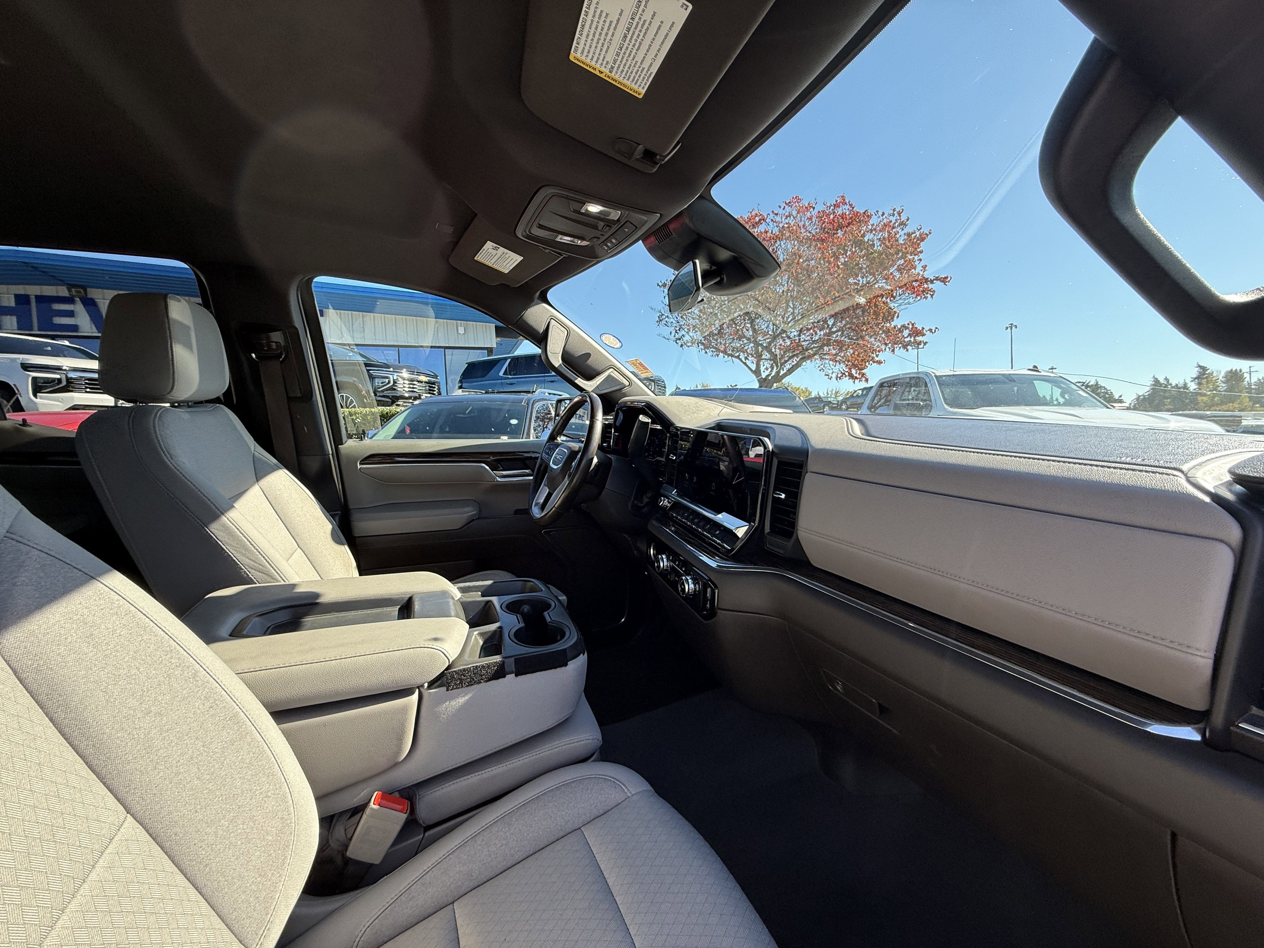 2023 GMC Sierra 1500 SLE