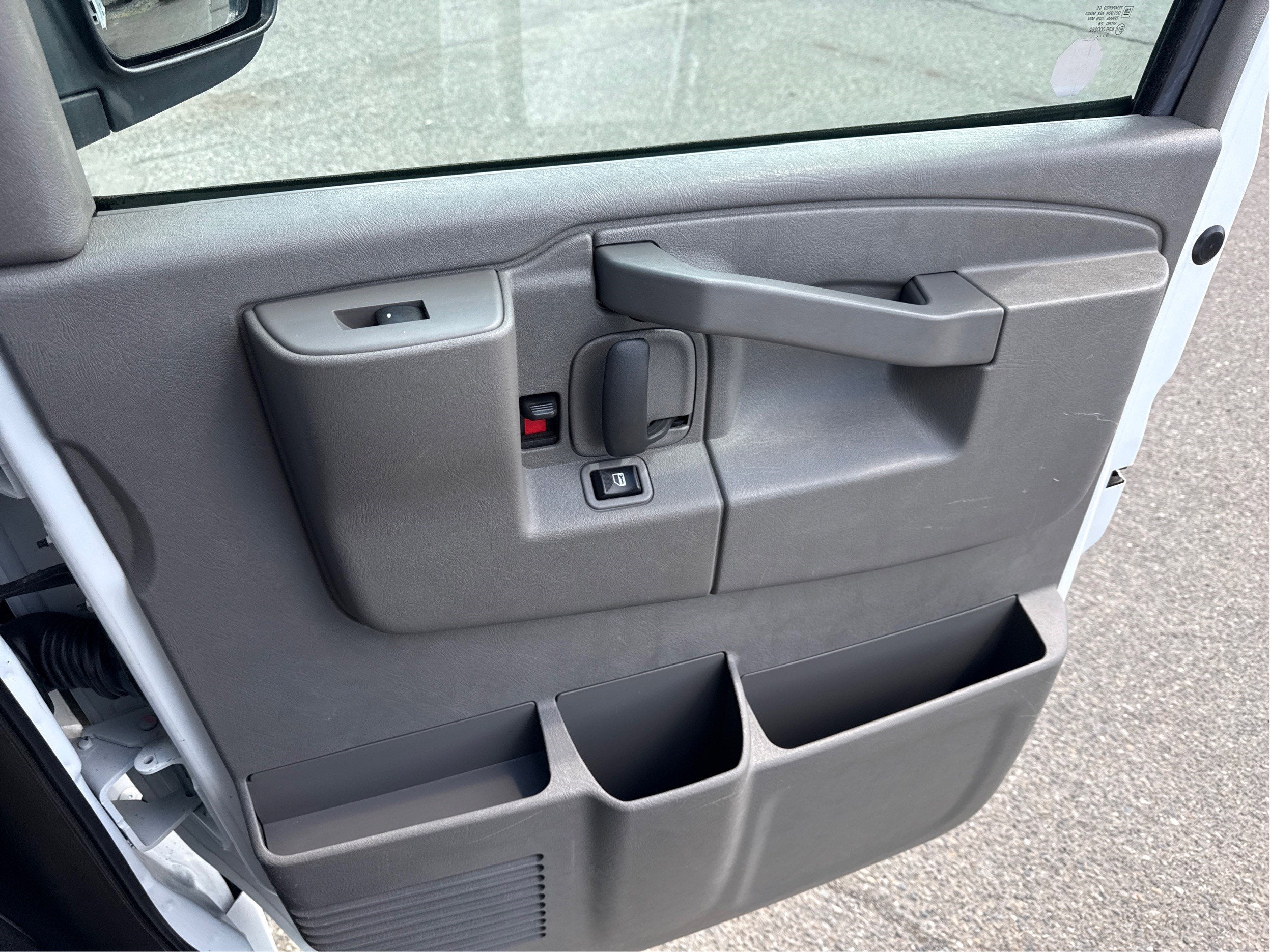 2020 GMC Savana Cargo 2500 RWD 2500 Regular Wheelbase Work Van