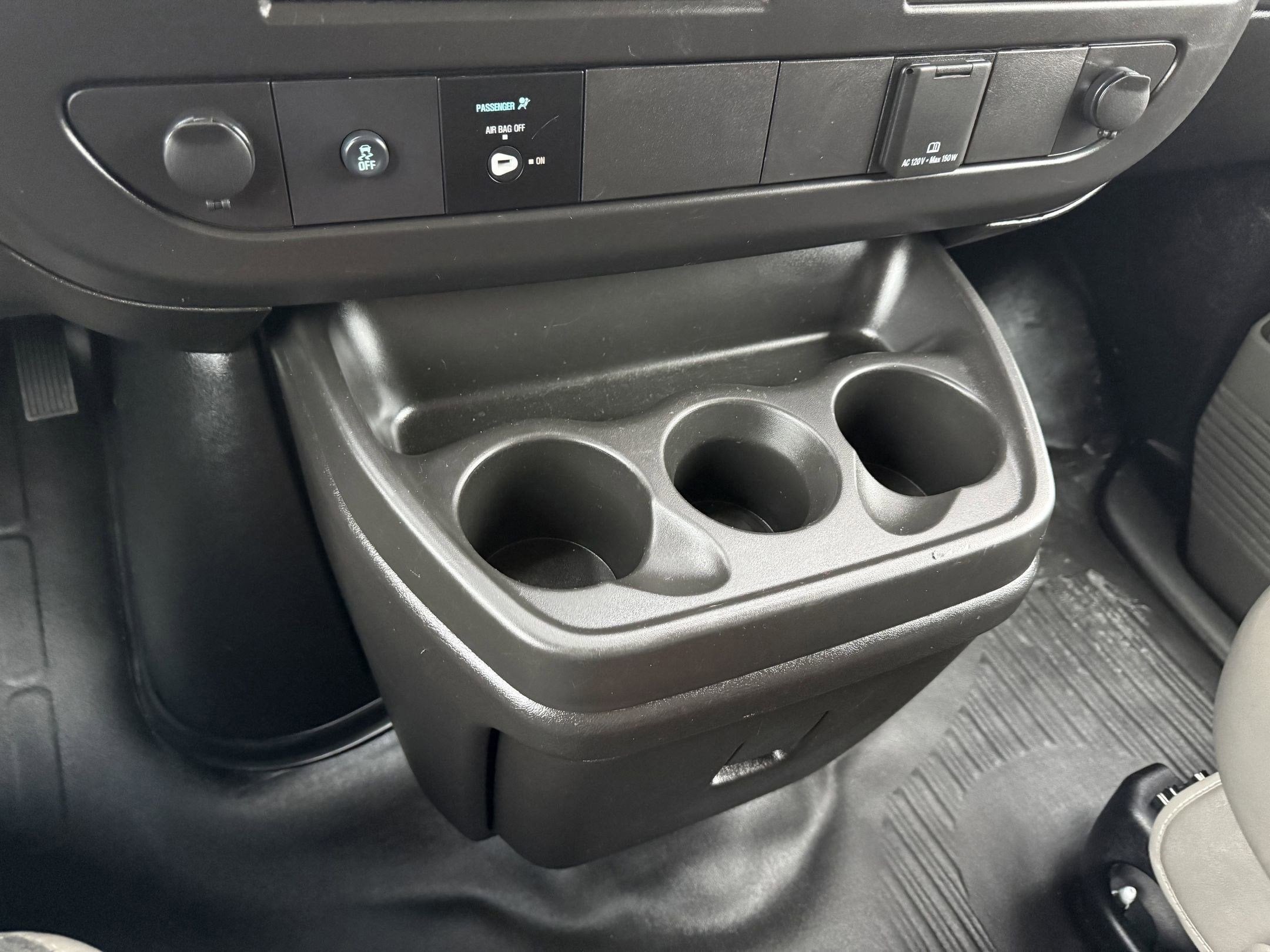 2024 GMC Savana Cargo 2500 Work Van