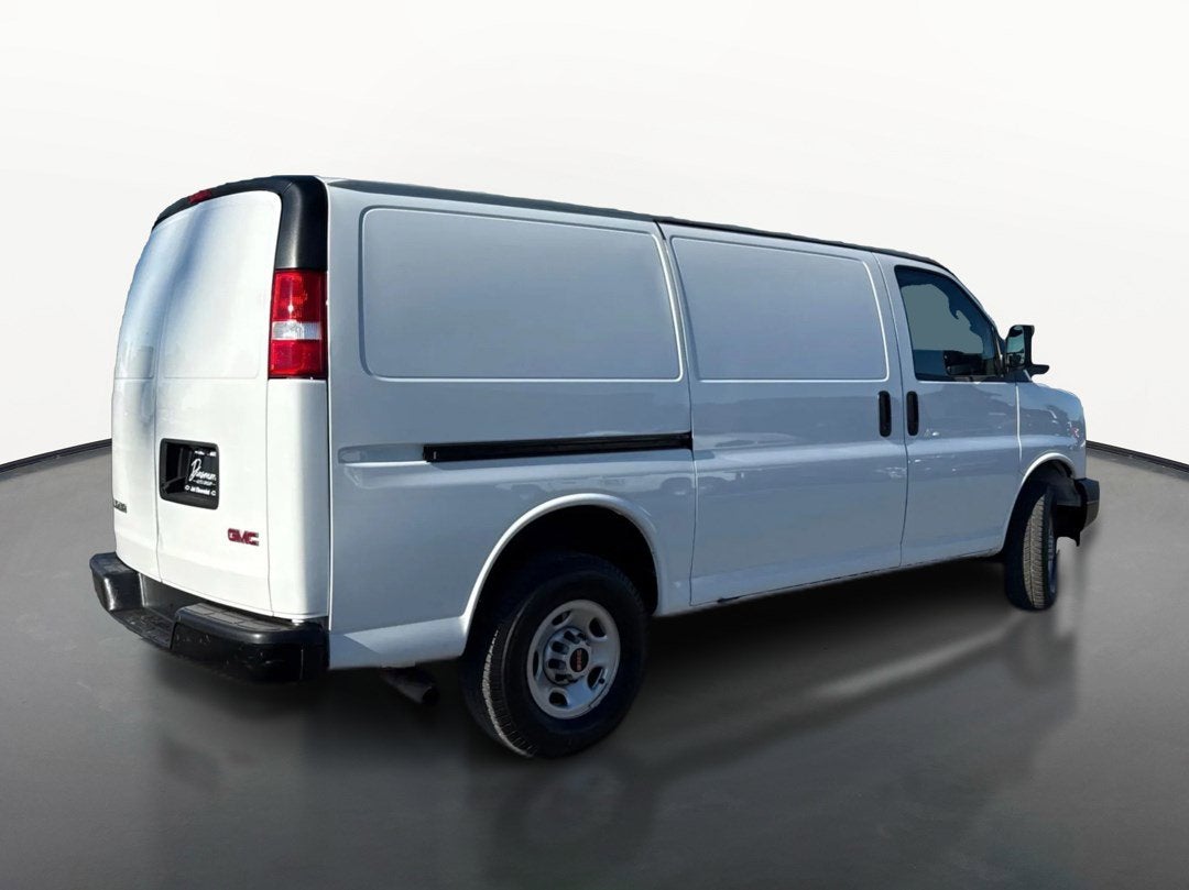 2023 GMC Savana Cargo 2500 Work Van