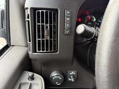 2024 GMC Savana Cargo 2500 Work Van